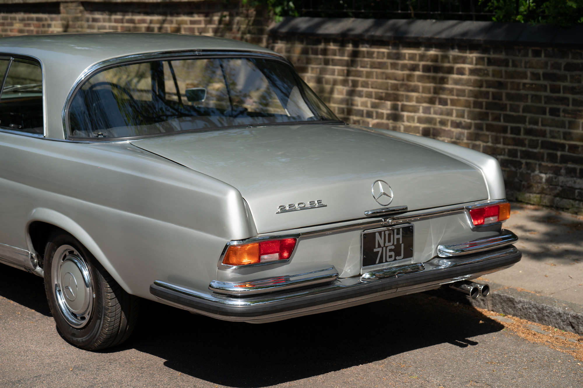 1971 Mercedes-Benz 280 SE 3.5 V8 Coupé (W111)-Auction Lot