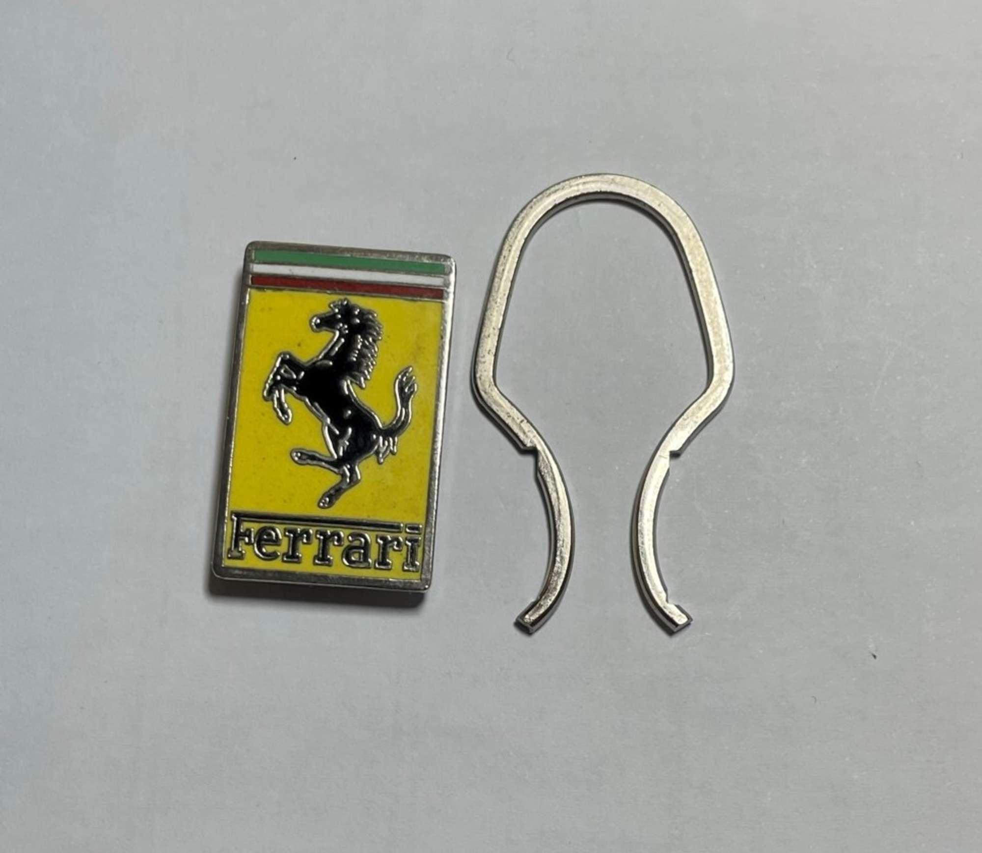 1970s Ferrari Key Ring Coloured Enamel E.F. Black Cavallino -Auction Lot