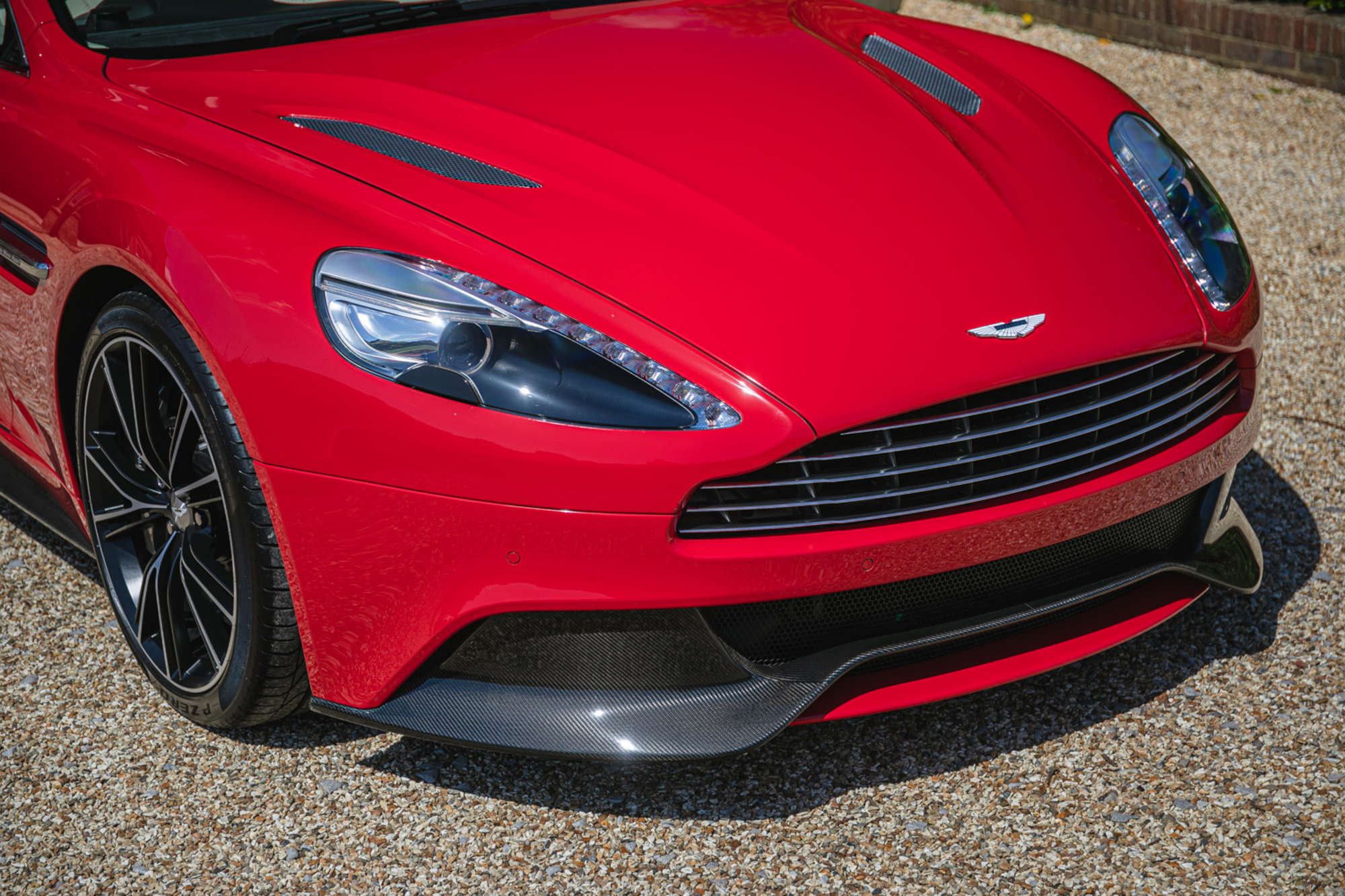 2014 Aston Martin Vanquish V12 Volante-Auction Lot
