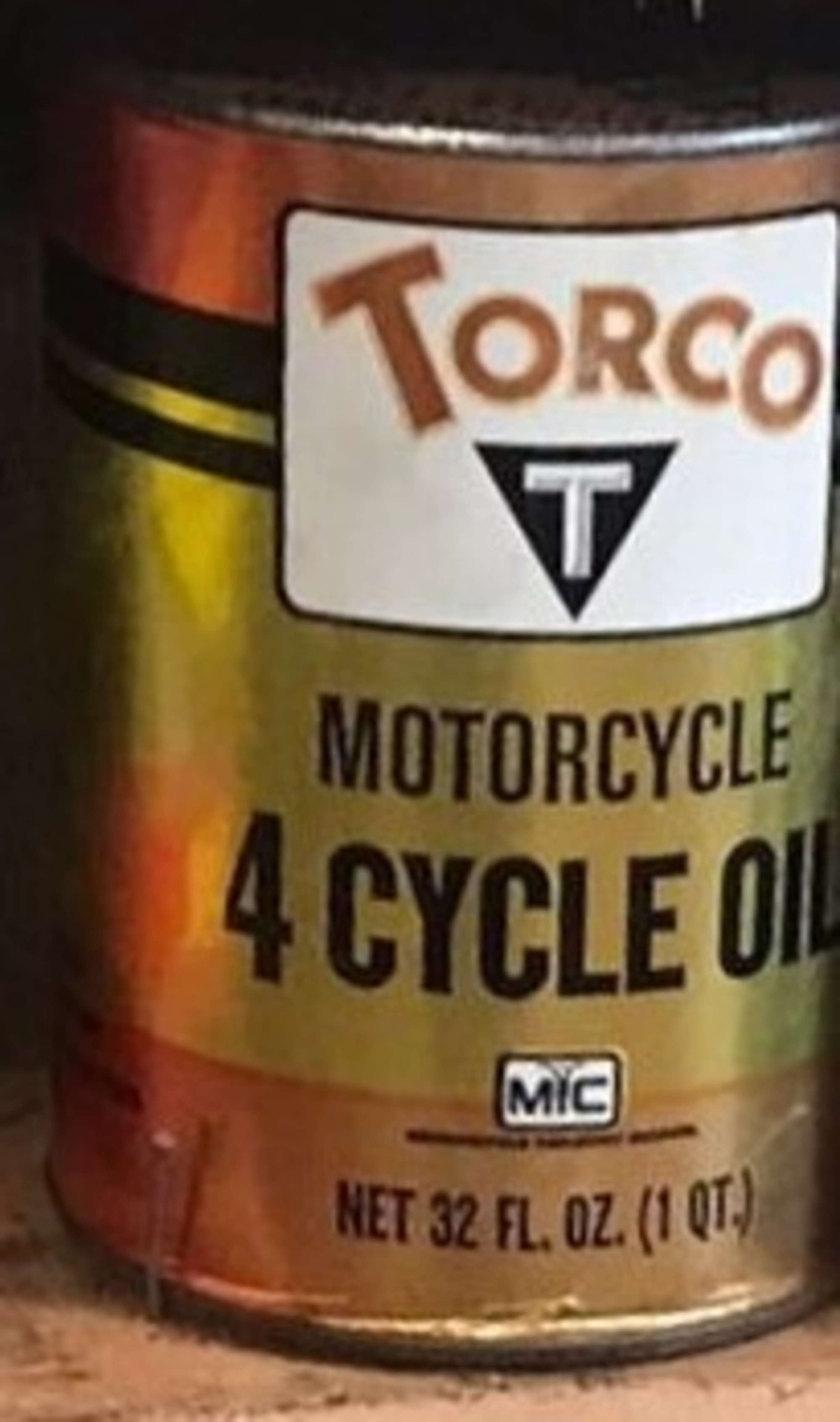 A Collection of New/Old Stock US-Quart Oil Cans -Sold