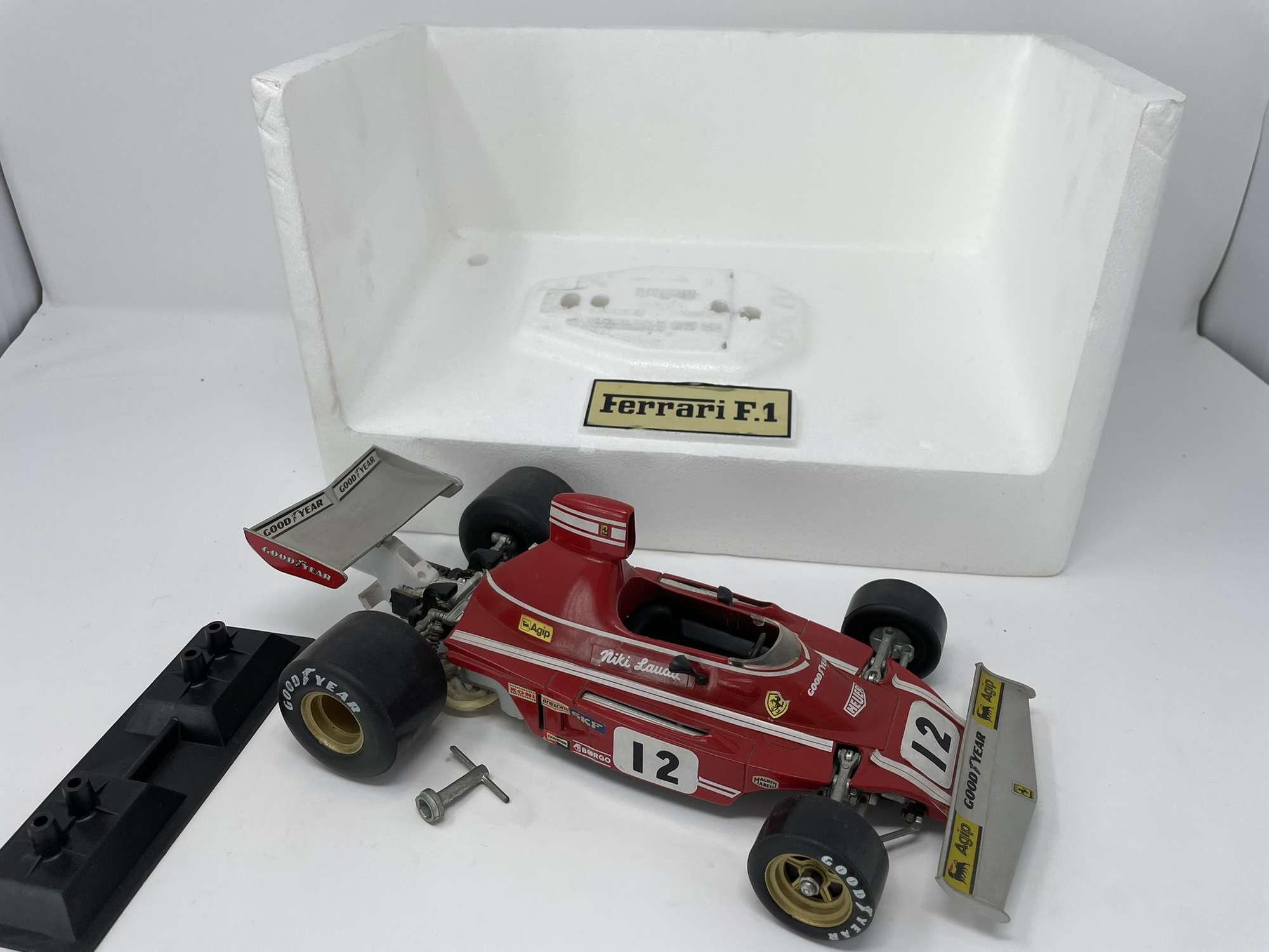 Selection of Model Ferraris-Sold