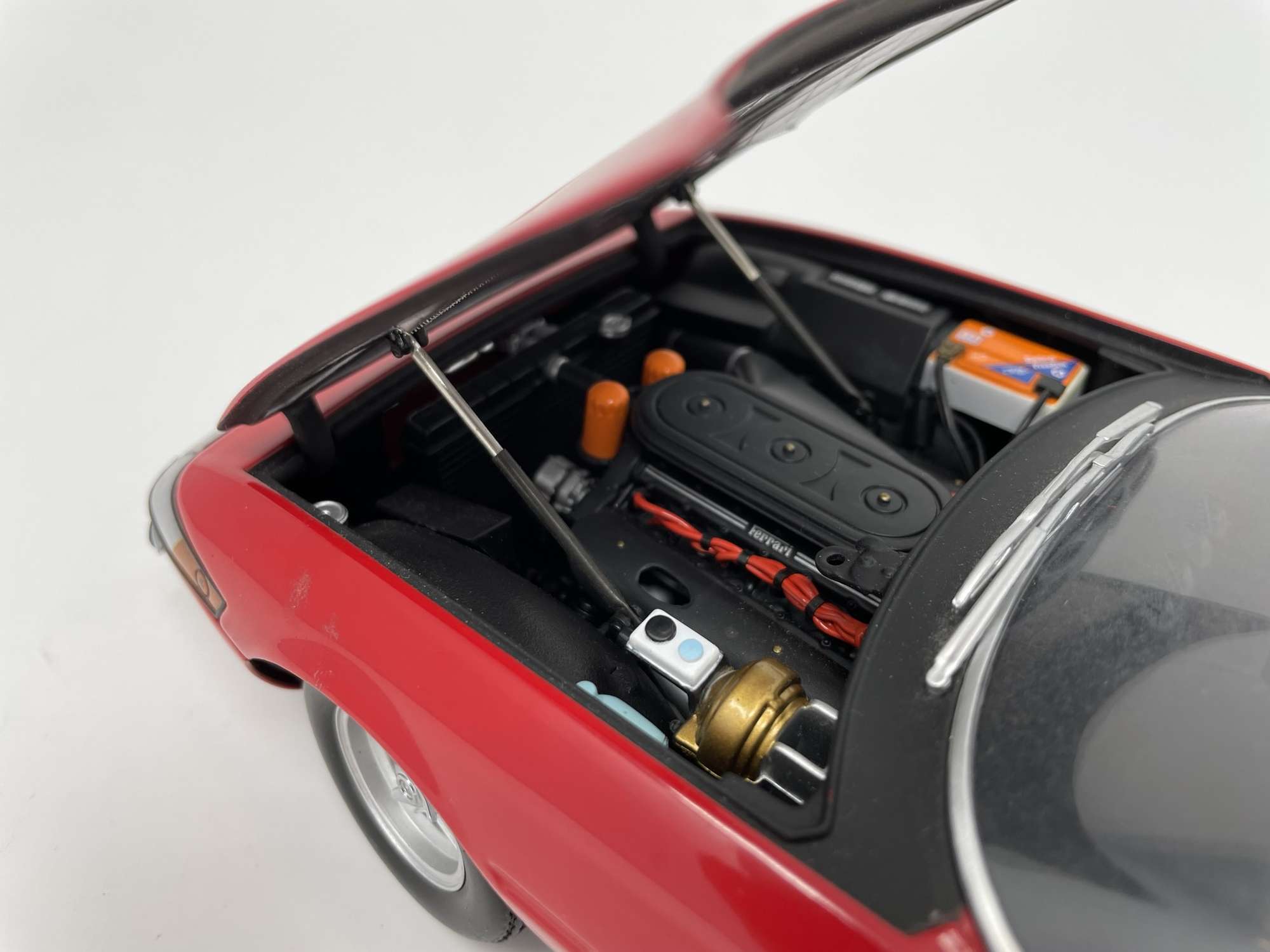 Kyosho 1/18th Scale Ferrari 365 GTB/4 -Sold