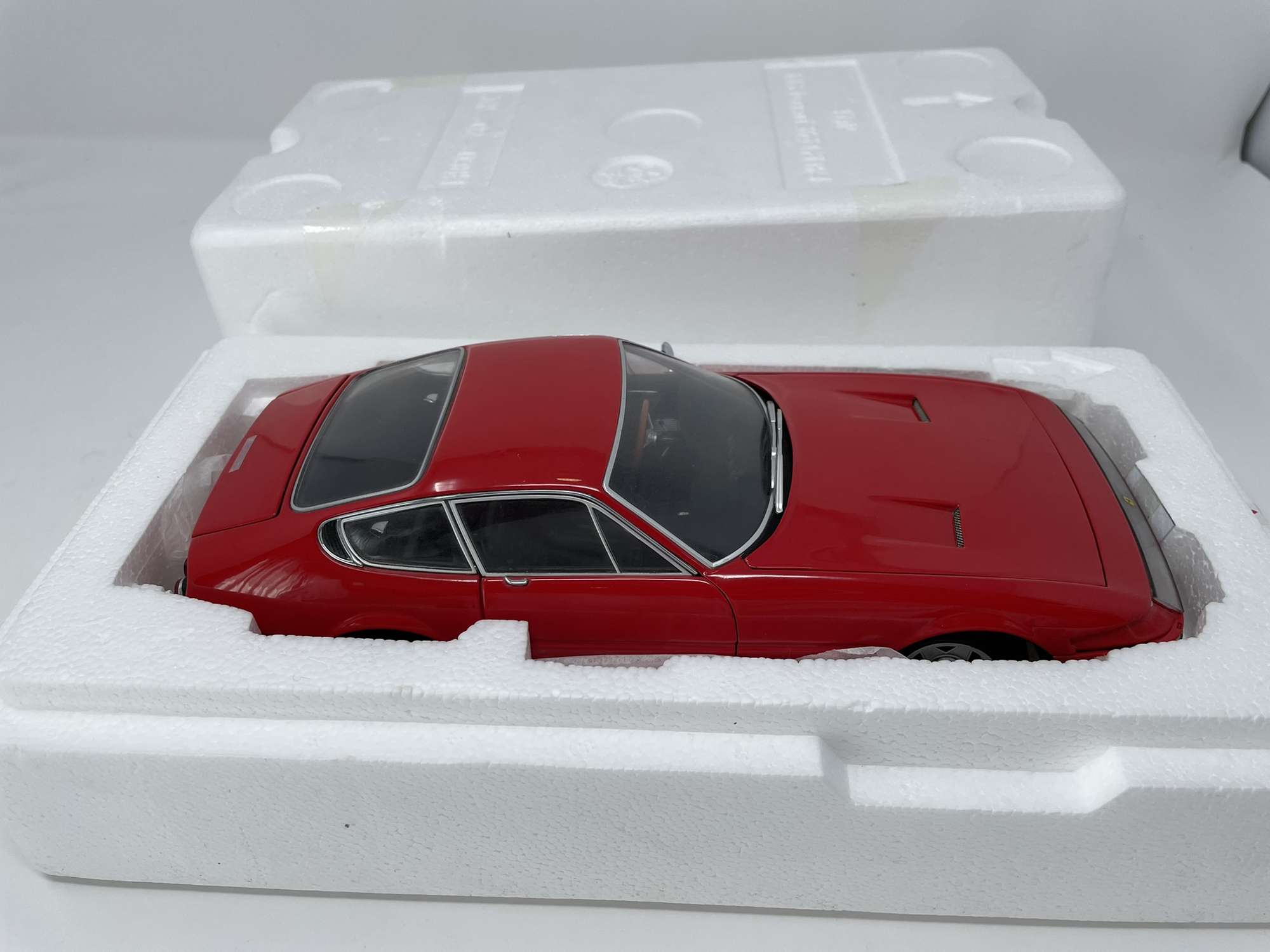 Kyosho 1/18th Scale Ferrari 365 GTB/4 -Sold