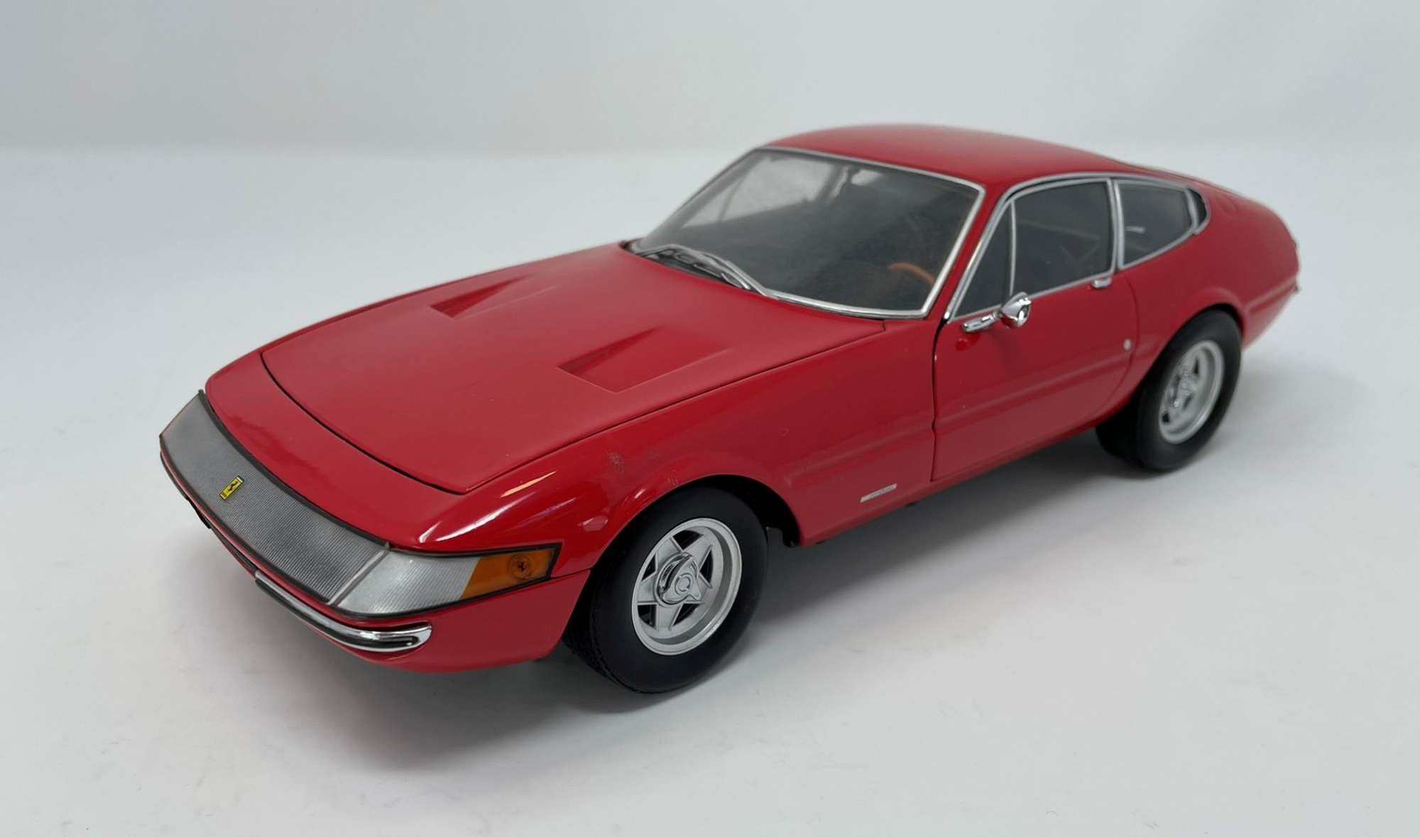 Kyosho 1/18th Scale Ferrari 365 GTB/4 -Sold
