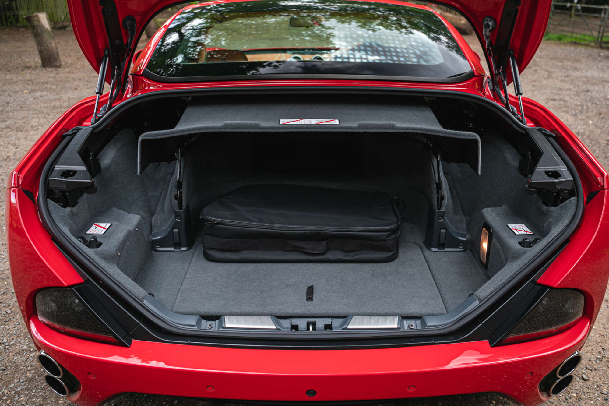 2011 Ferrari California 4.3 F1 DCT-Sold