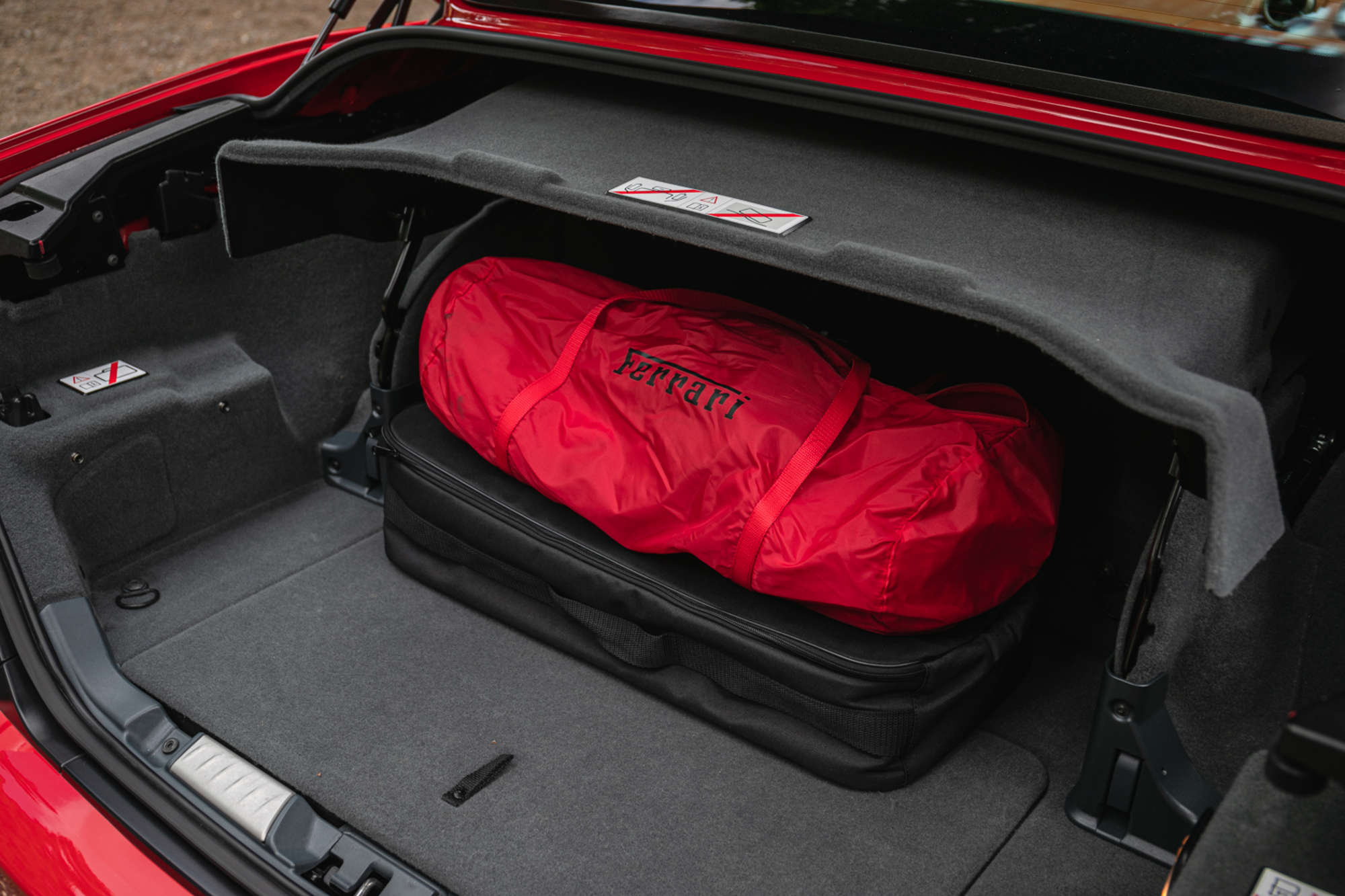 2011 Ferrari California 4.3 F1 DCT-Sold