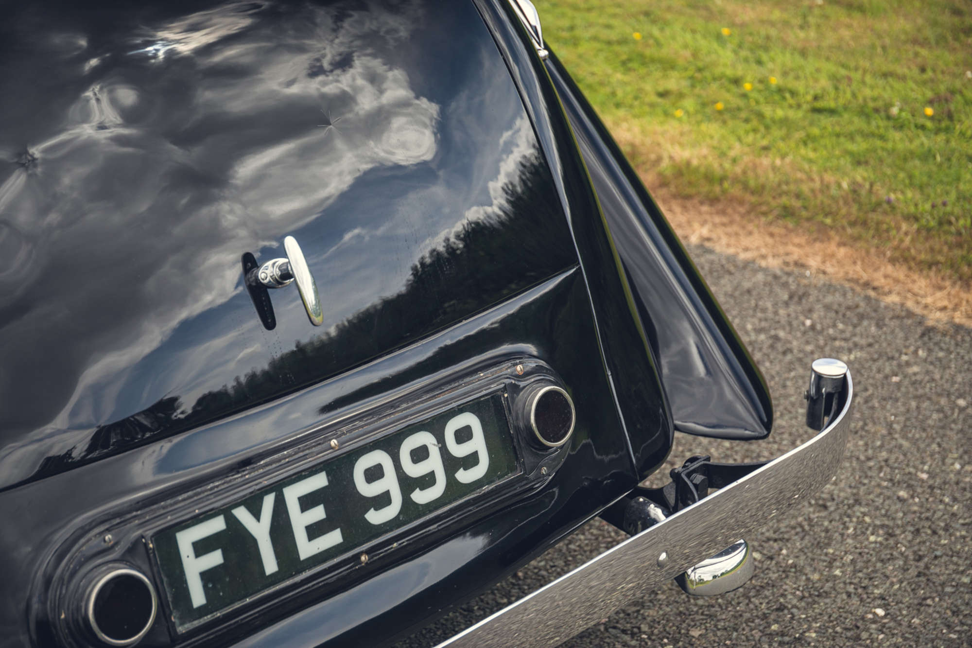 1939 Lagonda V12 Sports Saloon-Sold