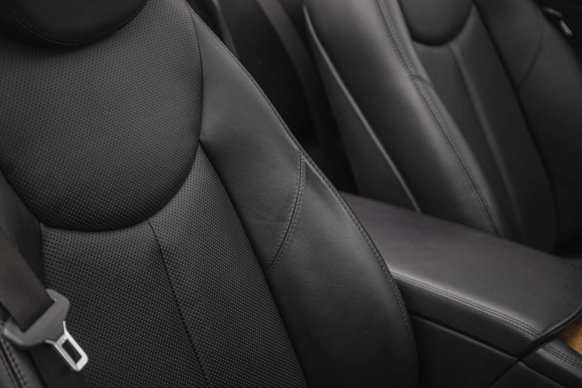 2004 Mercedes-Benz SL600 R230-Sold