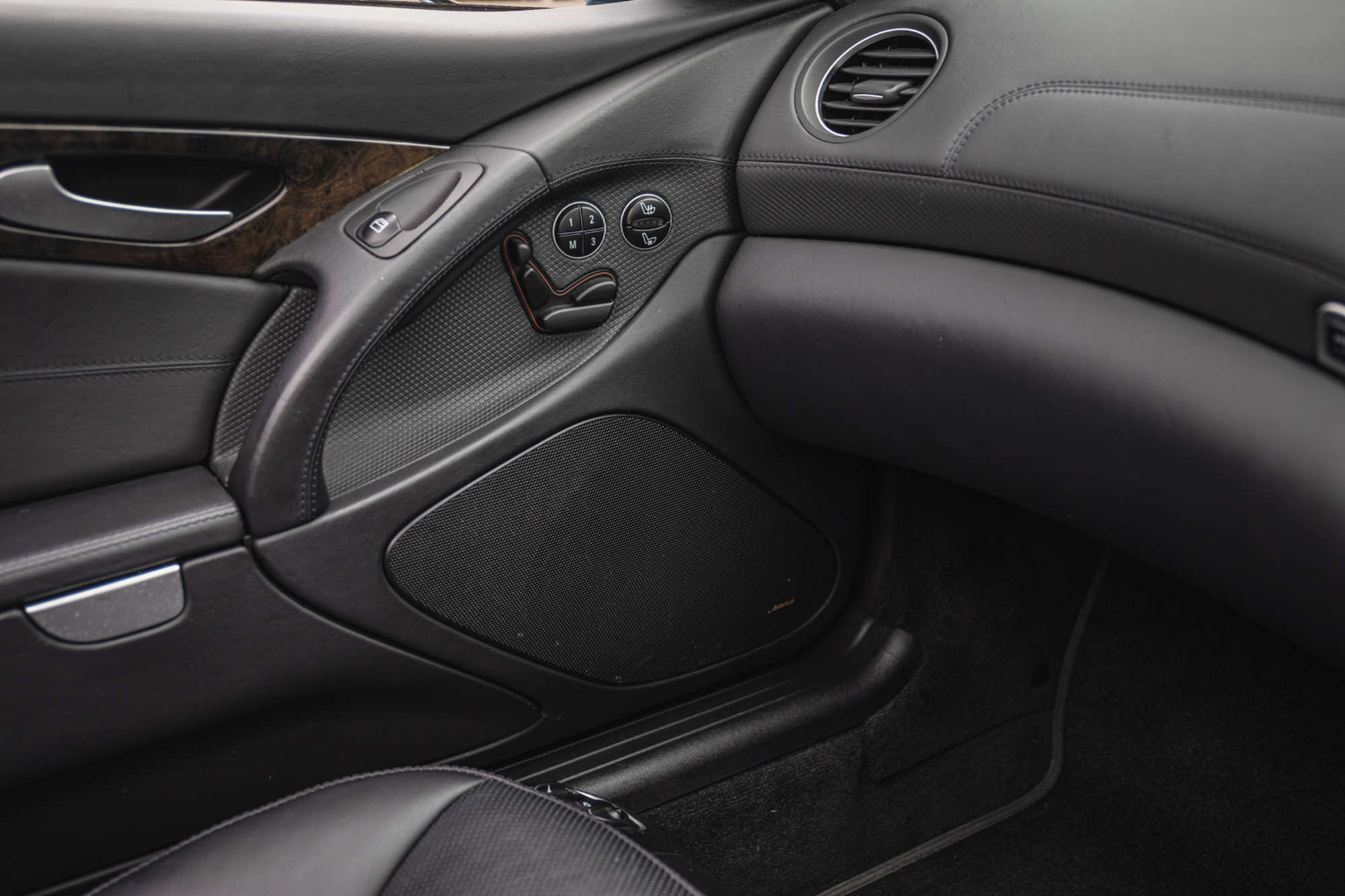 2004 Mercedes-Benz SL600 R230-Sold