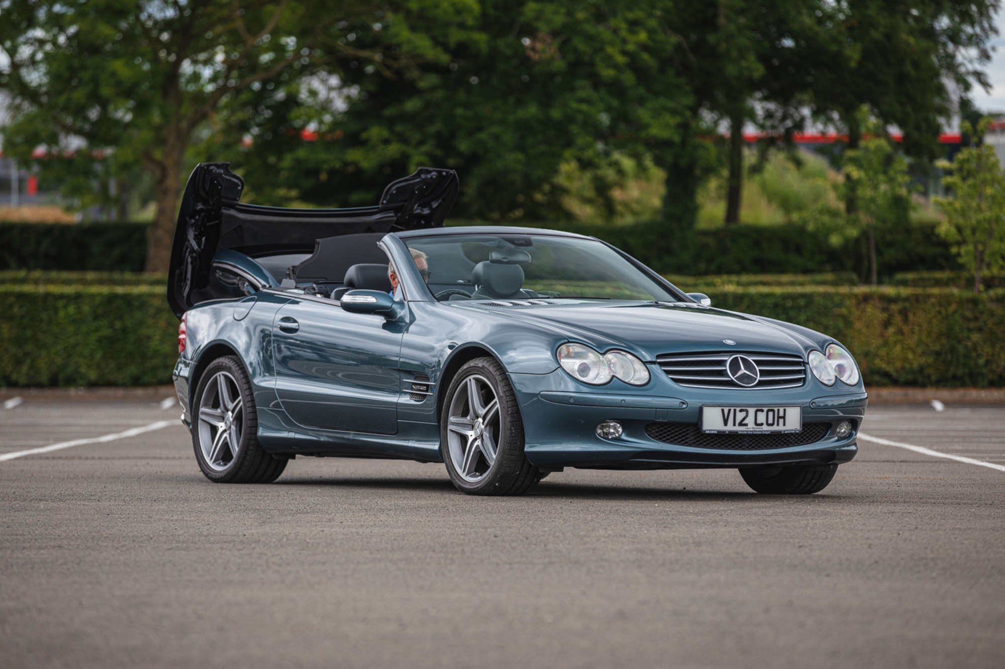 2004 Mercedes-Benz SL600 R230-Sold