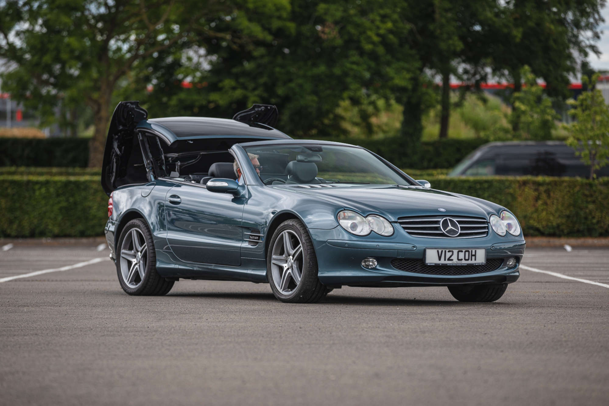 2004 Mercedes-Benz SL600 R230-Sold