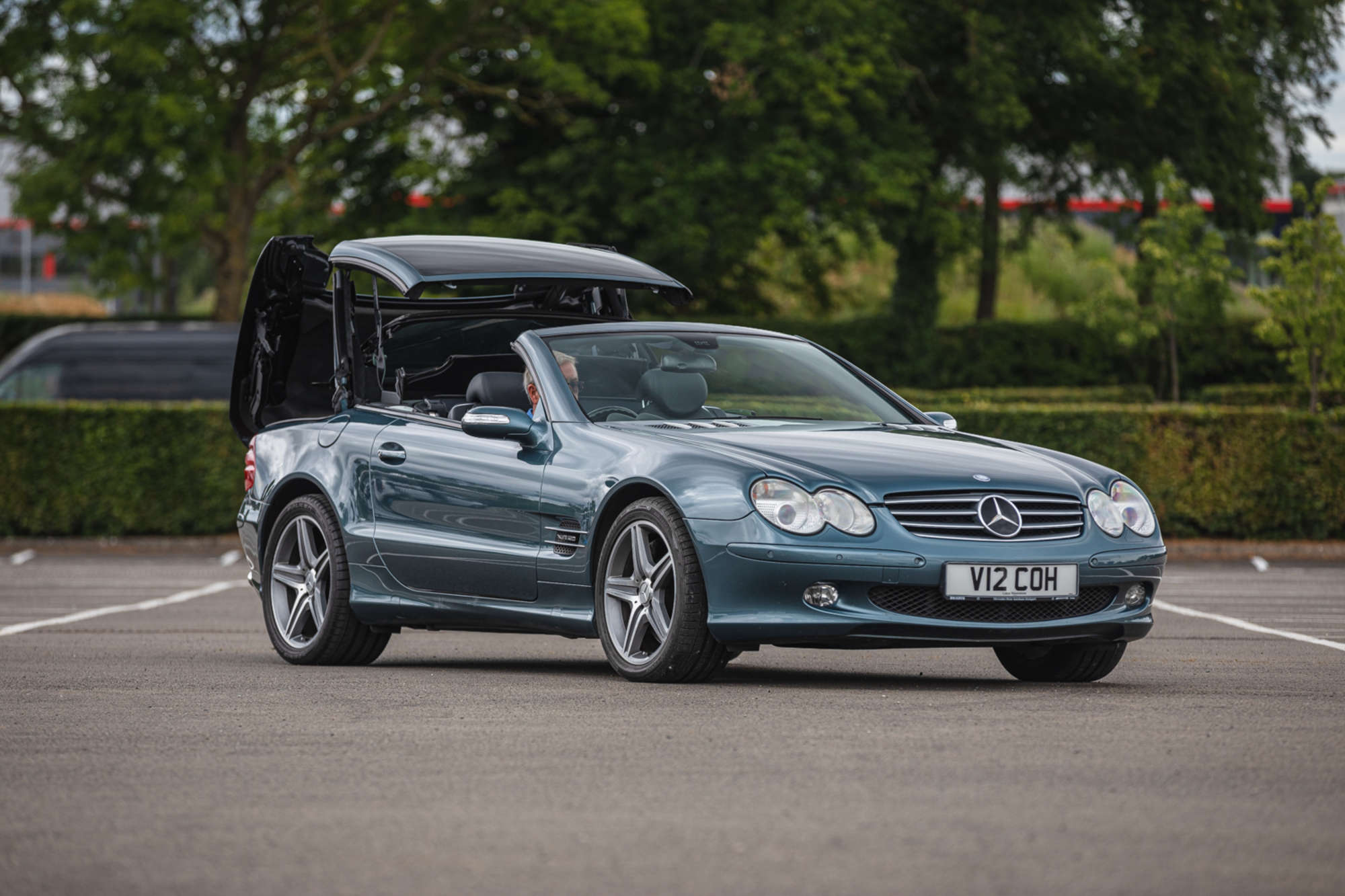 2004 Mercedes-Benz SL600 R230-Sold
