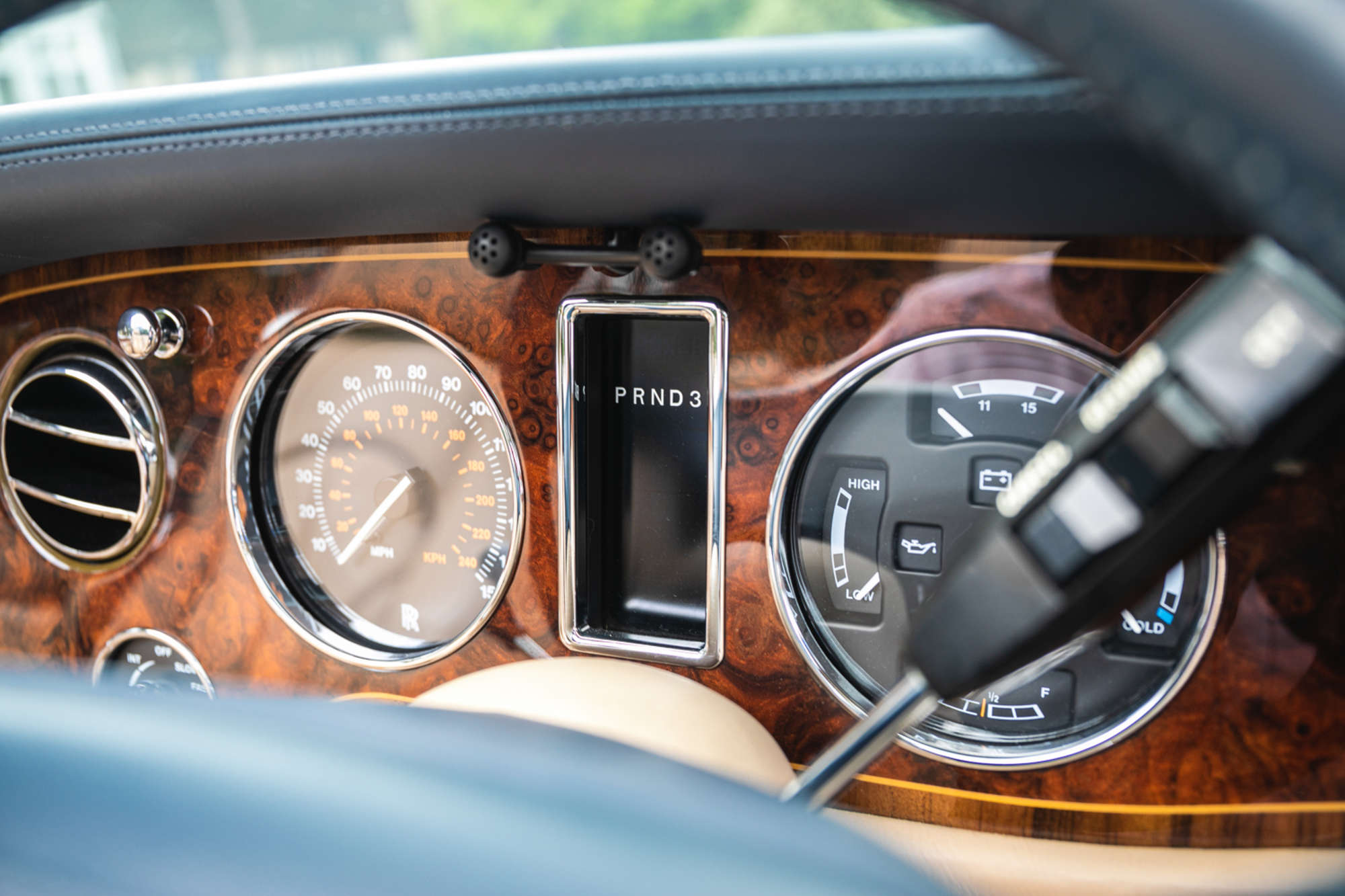 2001 Rolls-Royce Corniche V-Sold