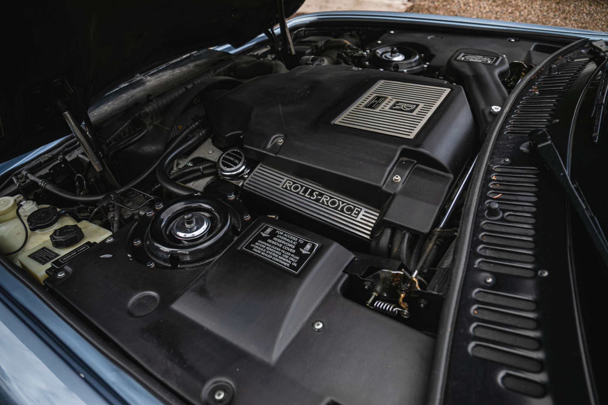 2001 Rolls-Royce Corniche V-Sold