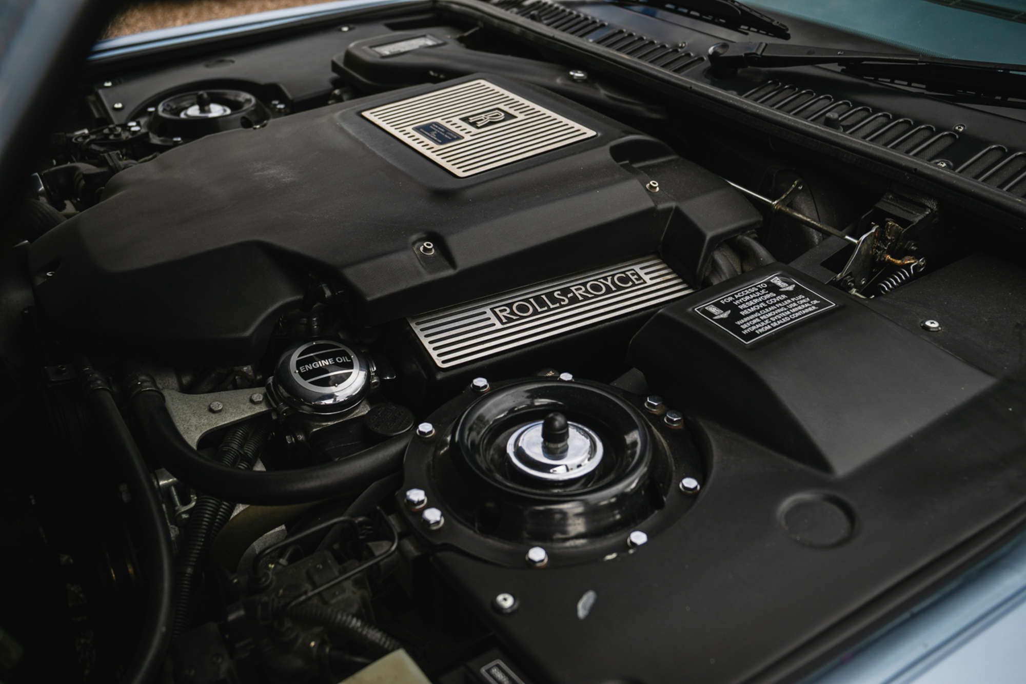 2001 Rolls-Royce Corniche V-Sold