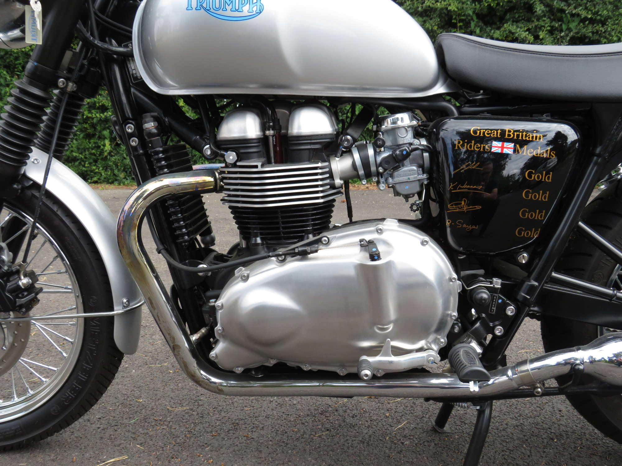 2014 Triumph T100 Bonneville ISDT 50th Anniversary 865cc-Sold