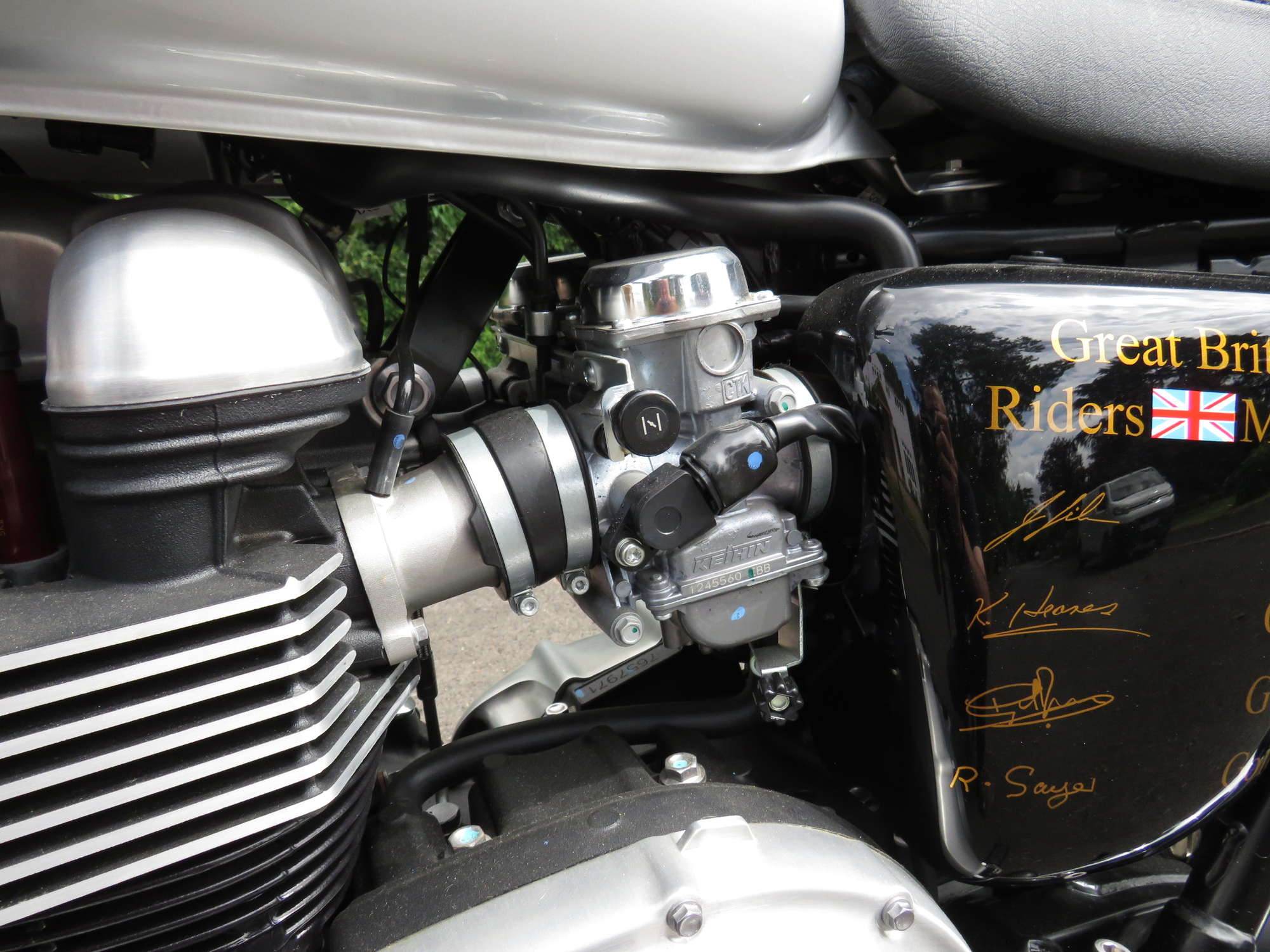 2014 Triumph T100 Bonneville ISDT 50th Anniversary 865cc-Sold