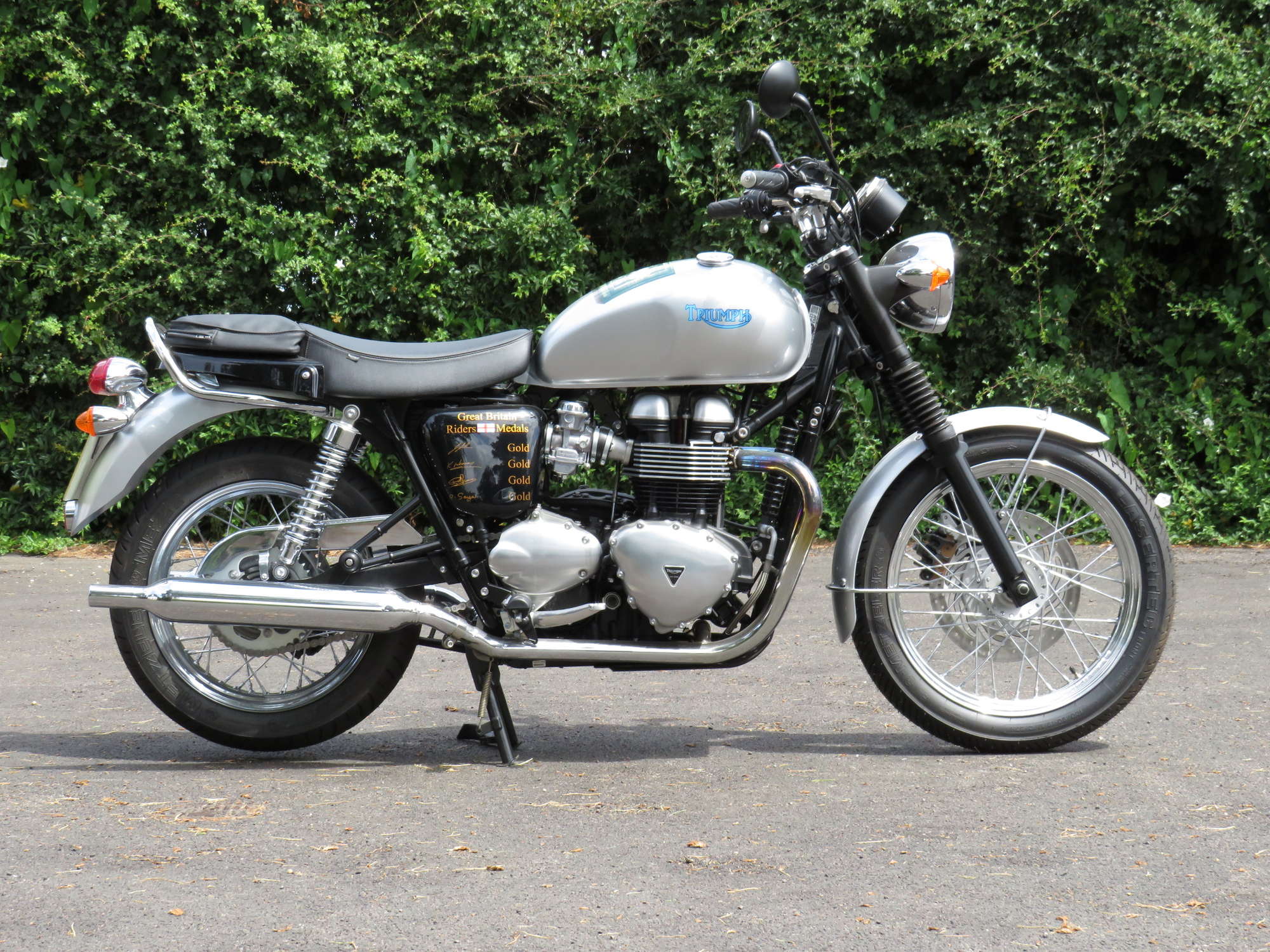 2014 Triumph T100 Bonneville ISDT 50th Anniversary 865cc-Sold
