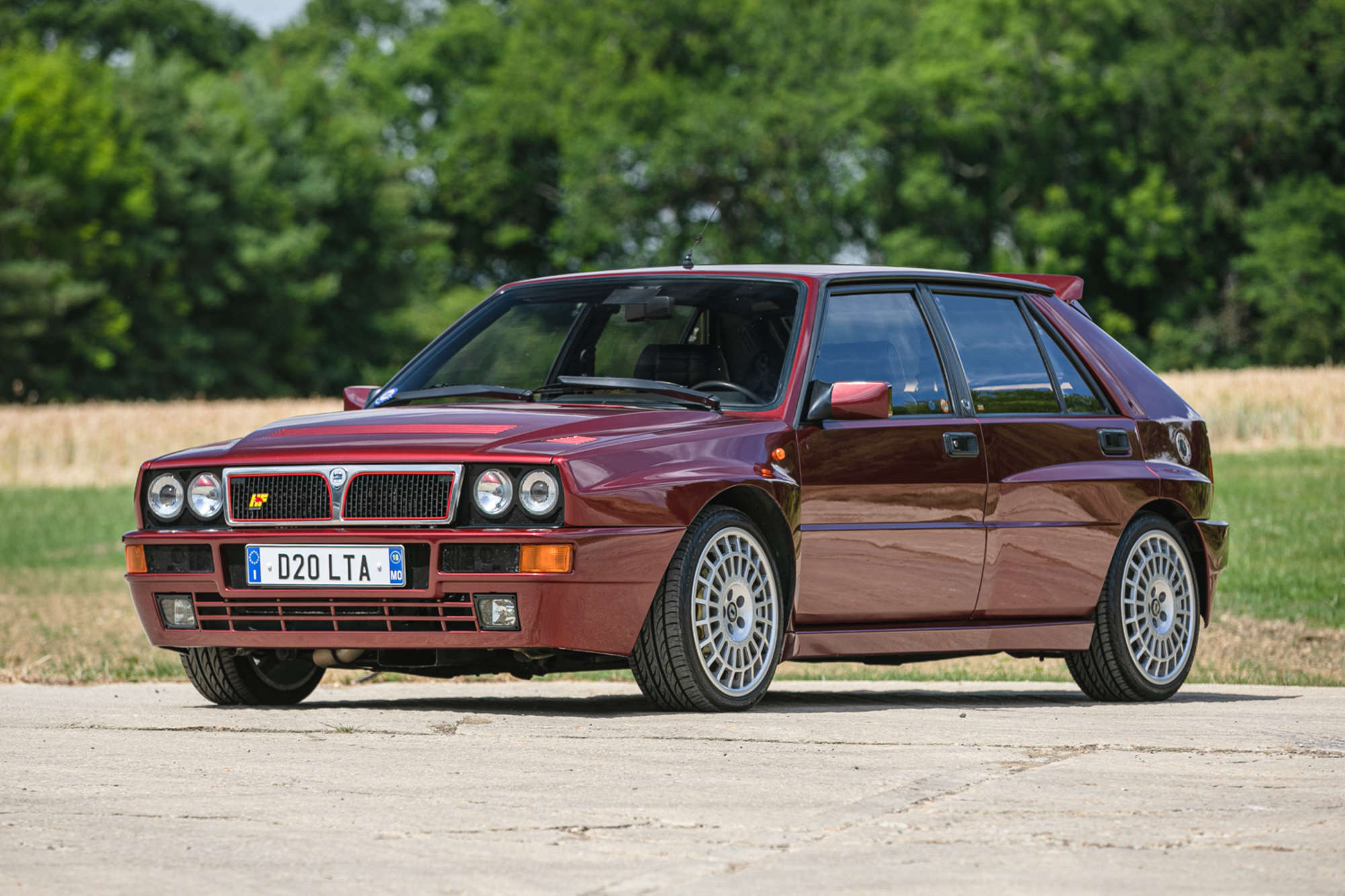 京商　Lancia Delta HF Integrale 1992 MODELCARSWHOLESALE.COM