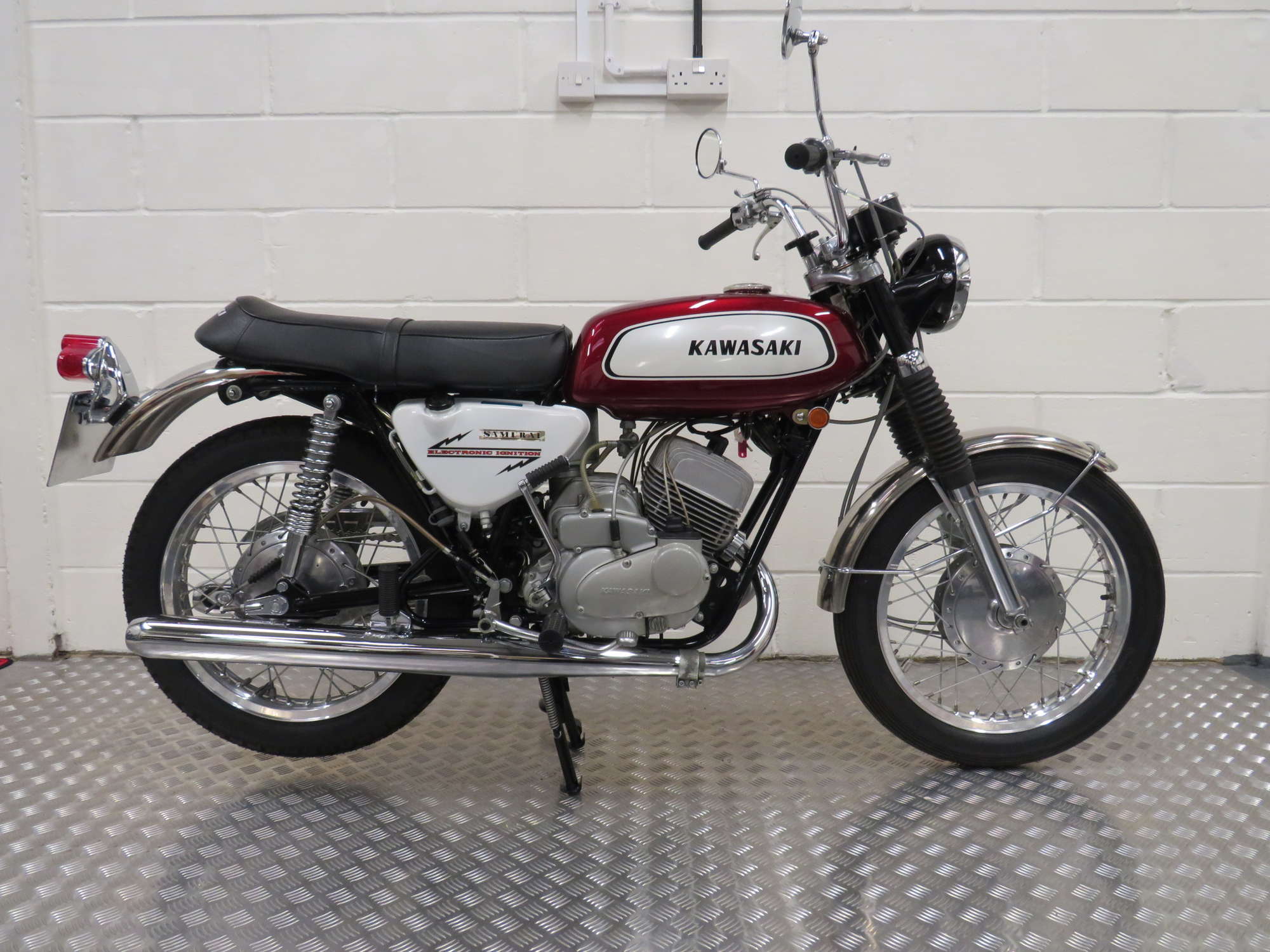 Iconic Auctioneers | 1970 Kawasaki A1 Samurai 247cc-Sold