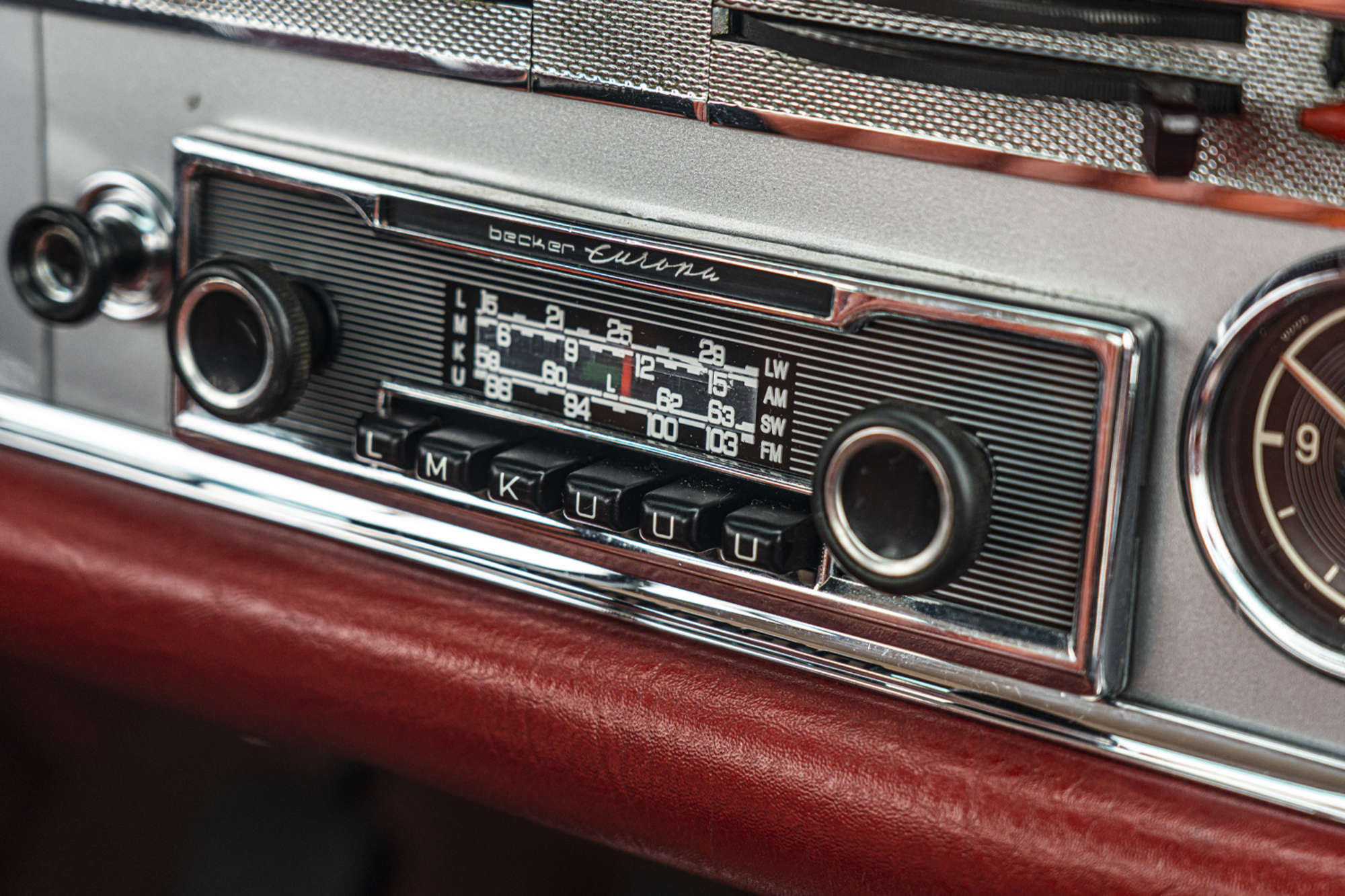 1967 Mercedes-Benz 250SL (W113) Pagoda-Sold