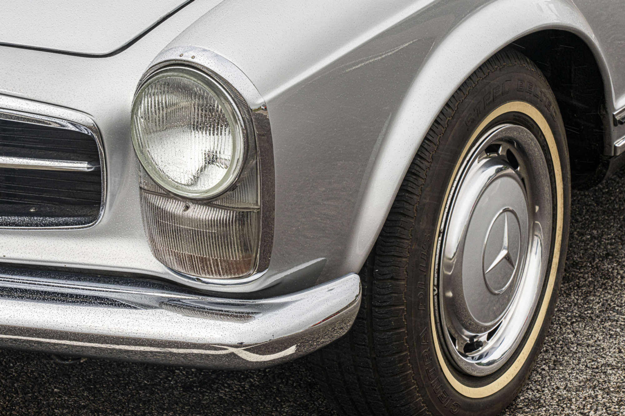 1967 Mercedes-Benz 250SL (W113) Pagoda-Sold