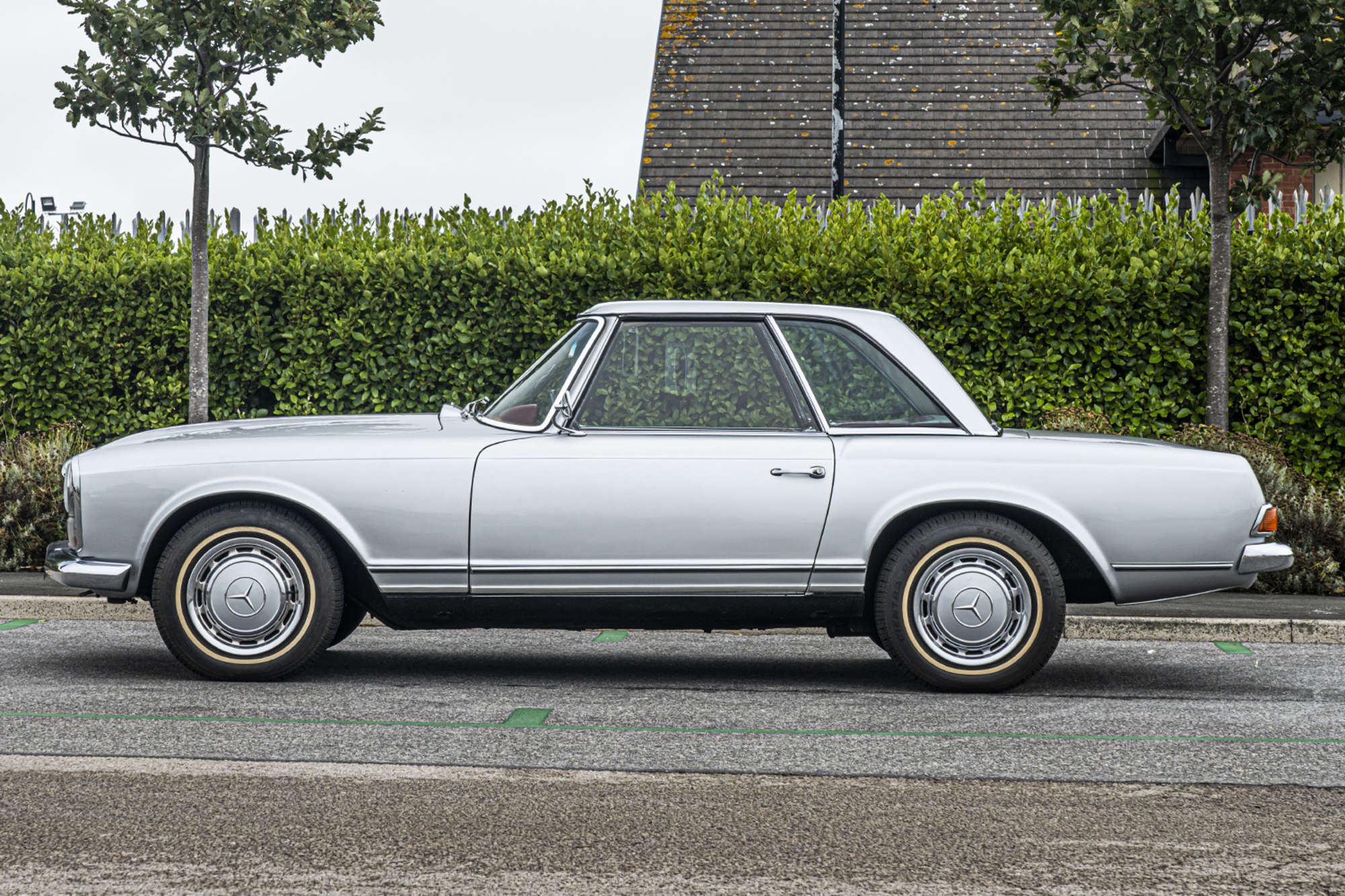 1967 Mercedes-Benz 250SL (W113) Pagoda-Sold