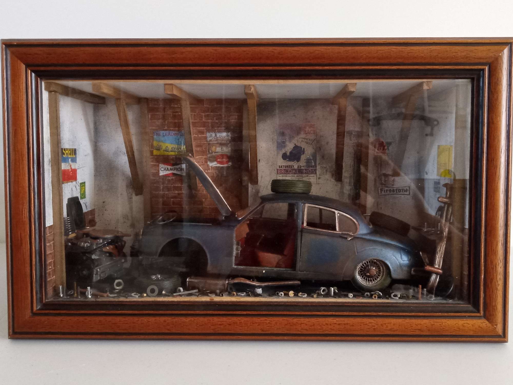 Highly Detailed Jaguar Mark II 3.8 Diorama by Classic Car Ar-Auction Lot