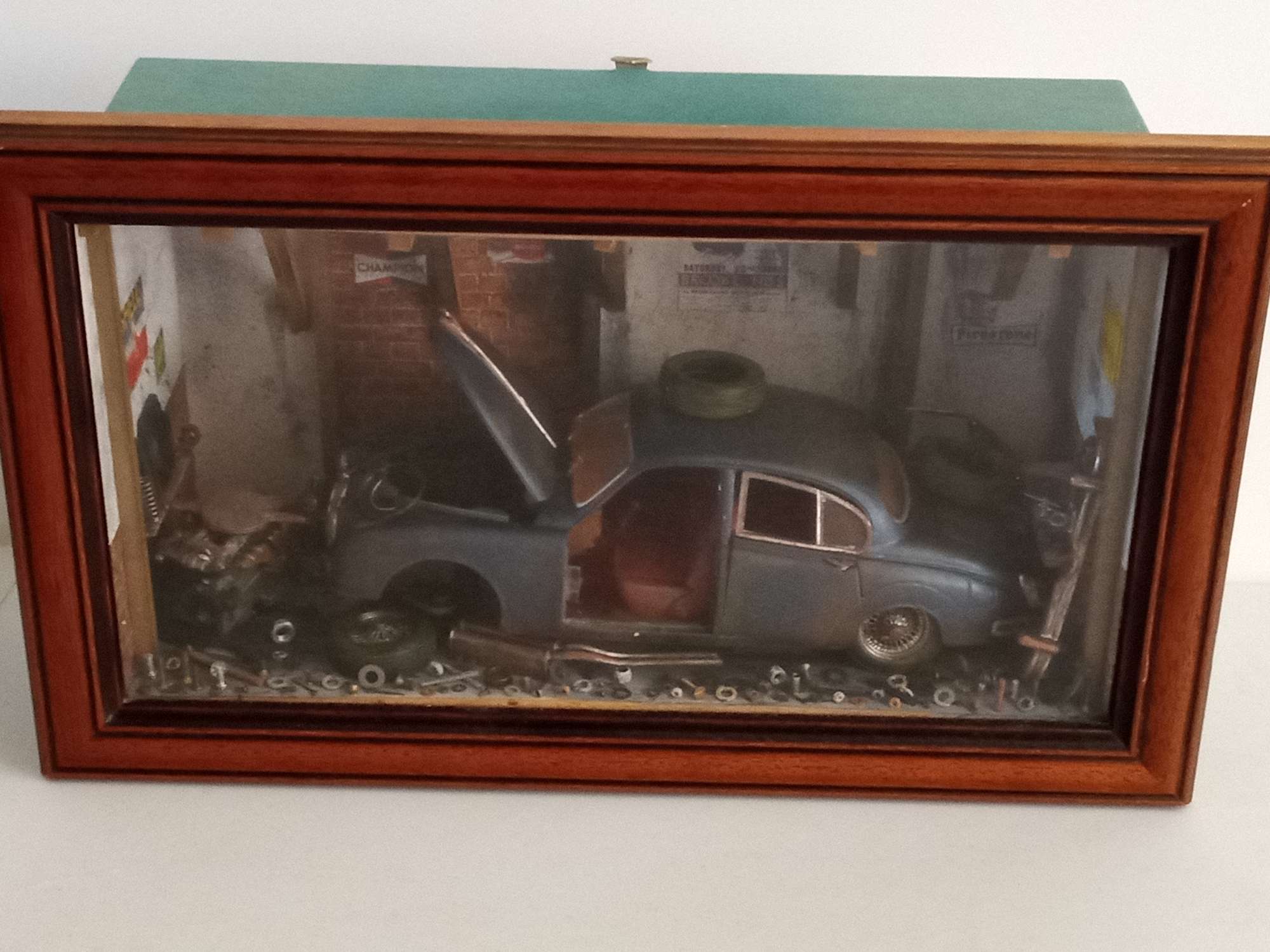 Highly Detailed Jaguar Mark II 3.8 Diorama by Classic Car Ar-Auction Lot