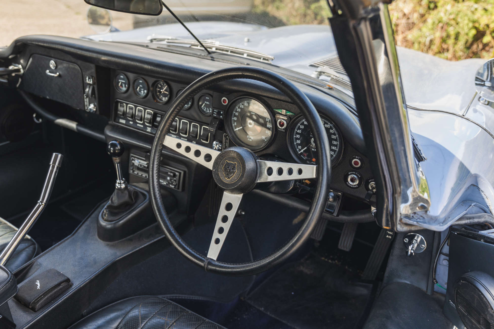 1973 Jaguar E-Type Series 3 V12 Roadster-Auction Lot