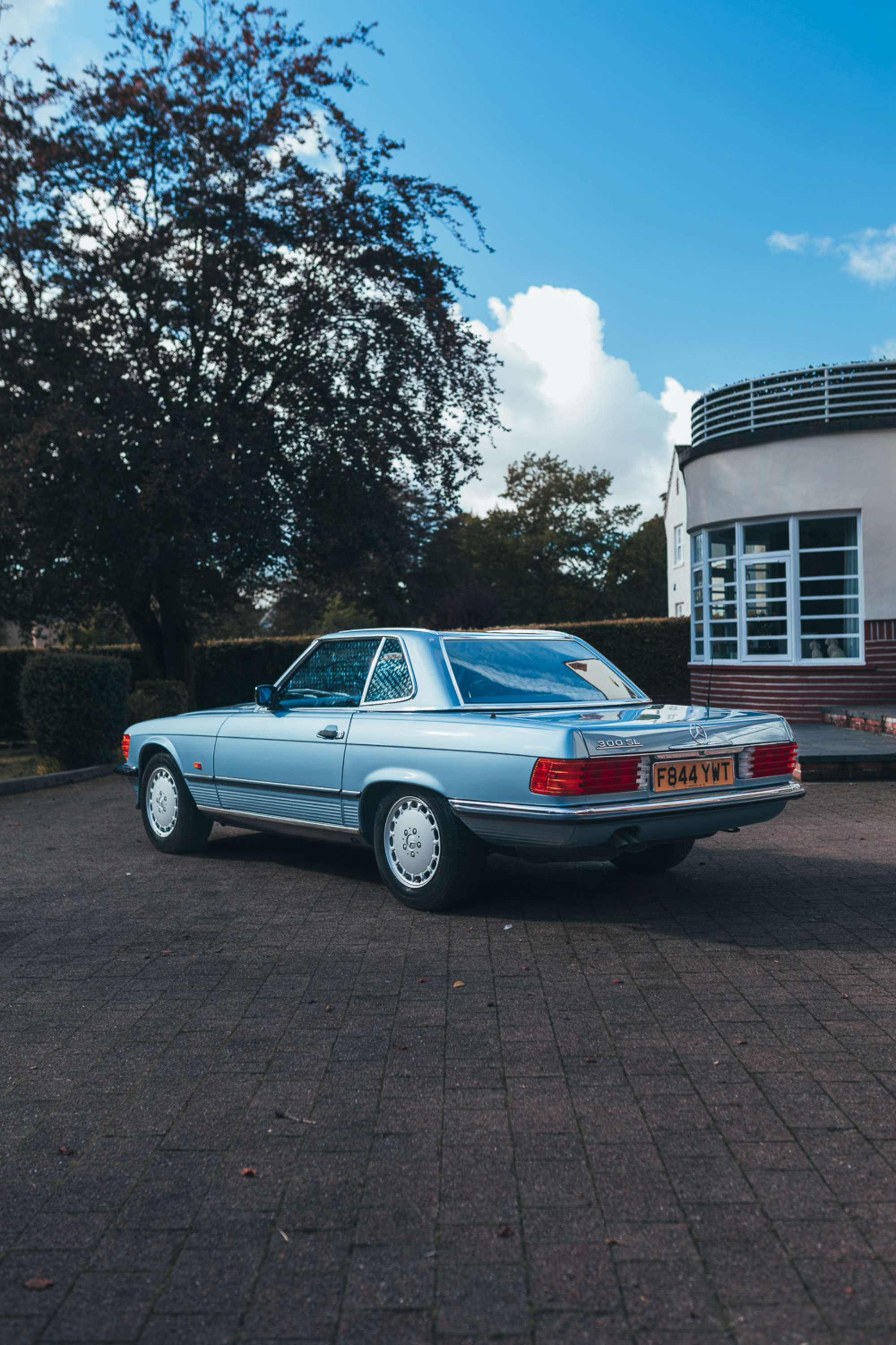 1988 Mercedes-Benz 300SL (R107)-Sold