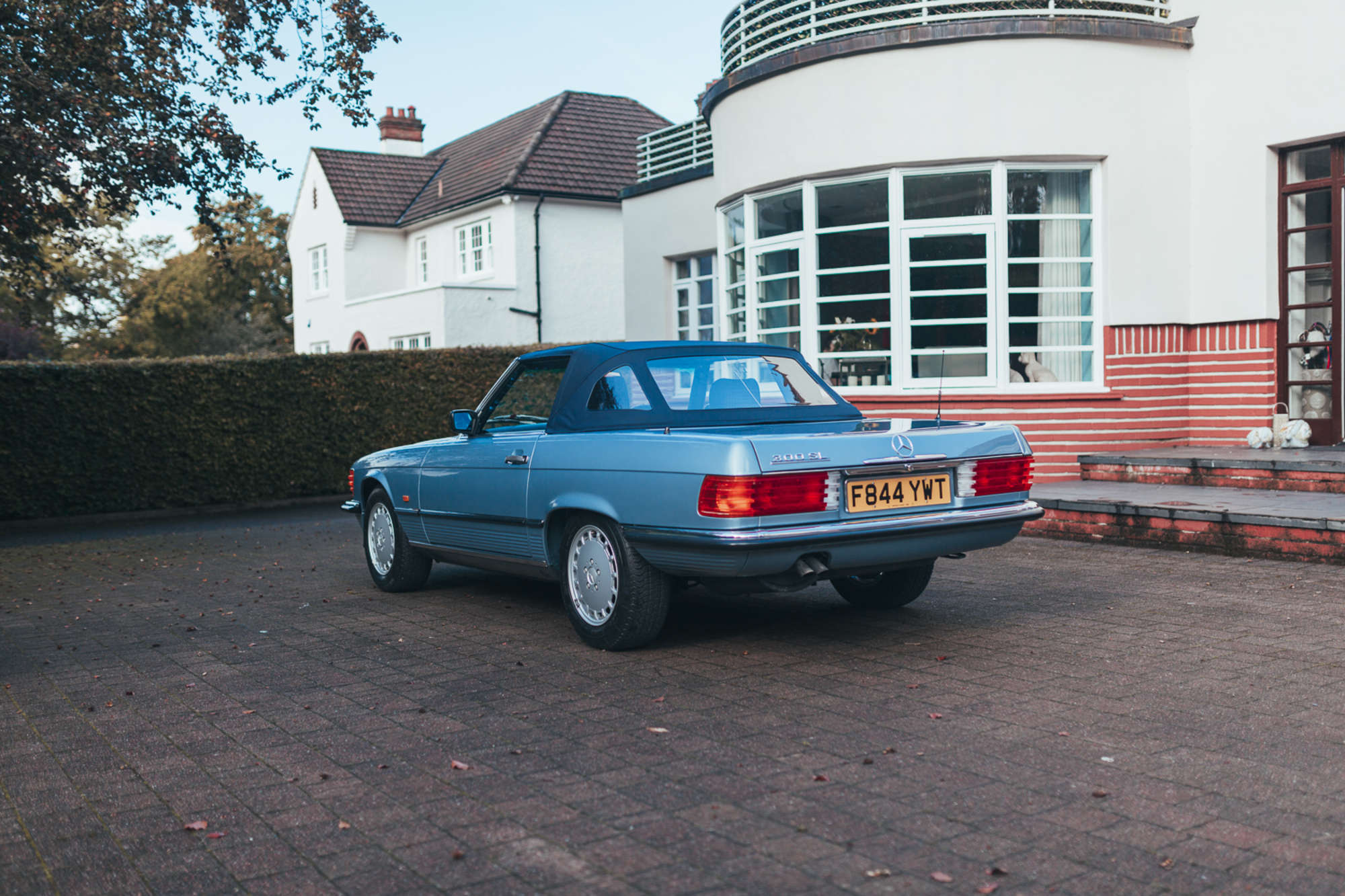 1988 Mercedes-Benz 300SL (R107)-Sold