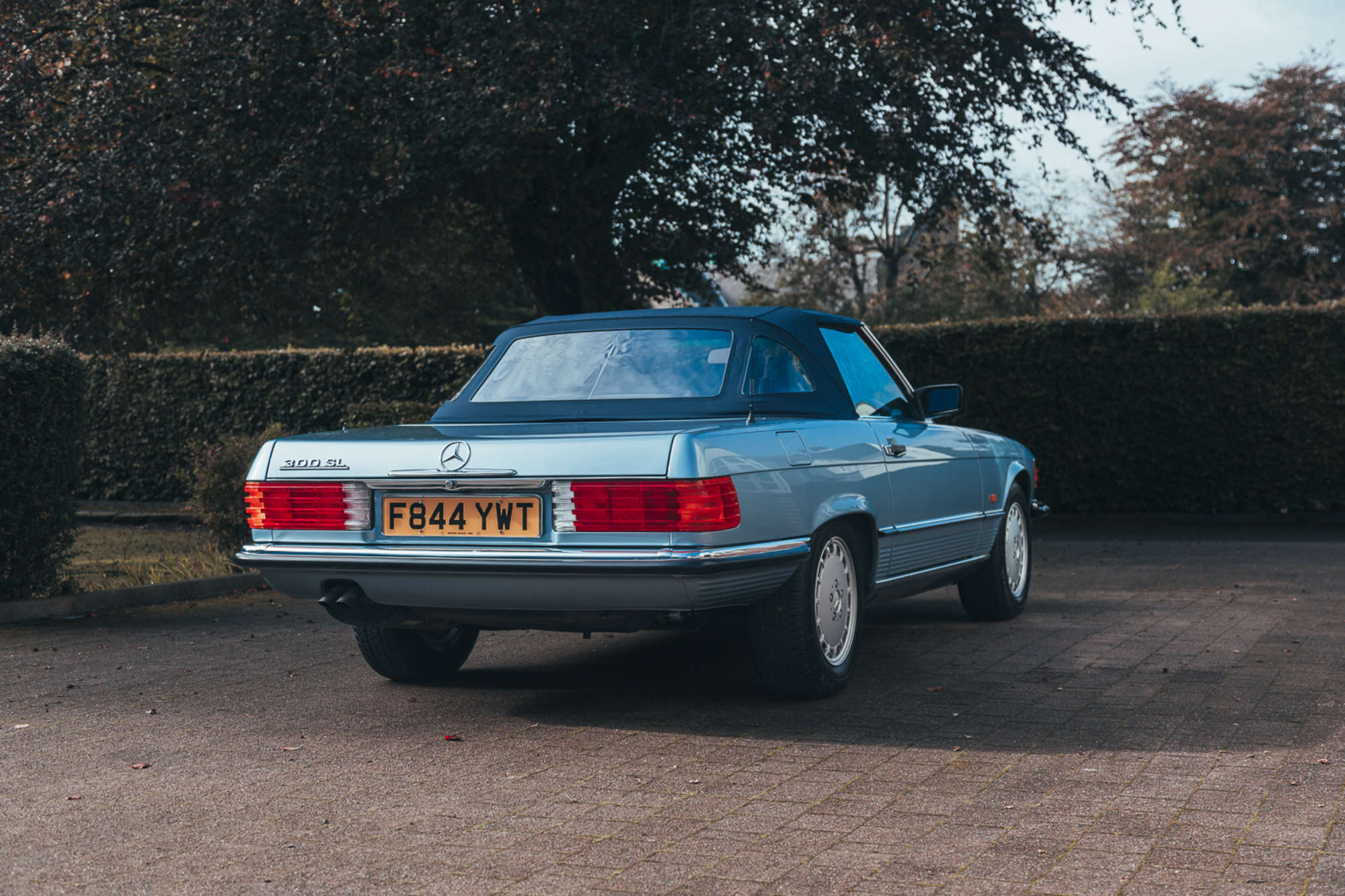 1988 Mercedes-Benz 300SL (R107)-Sold