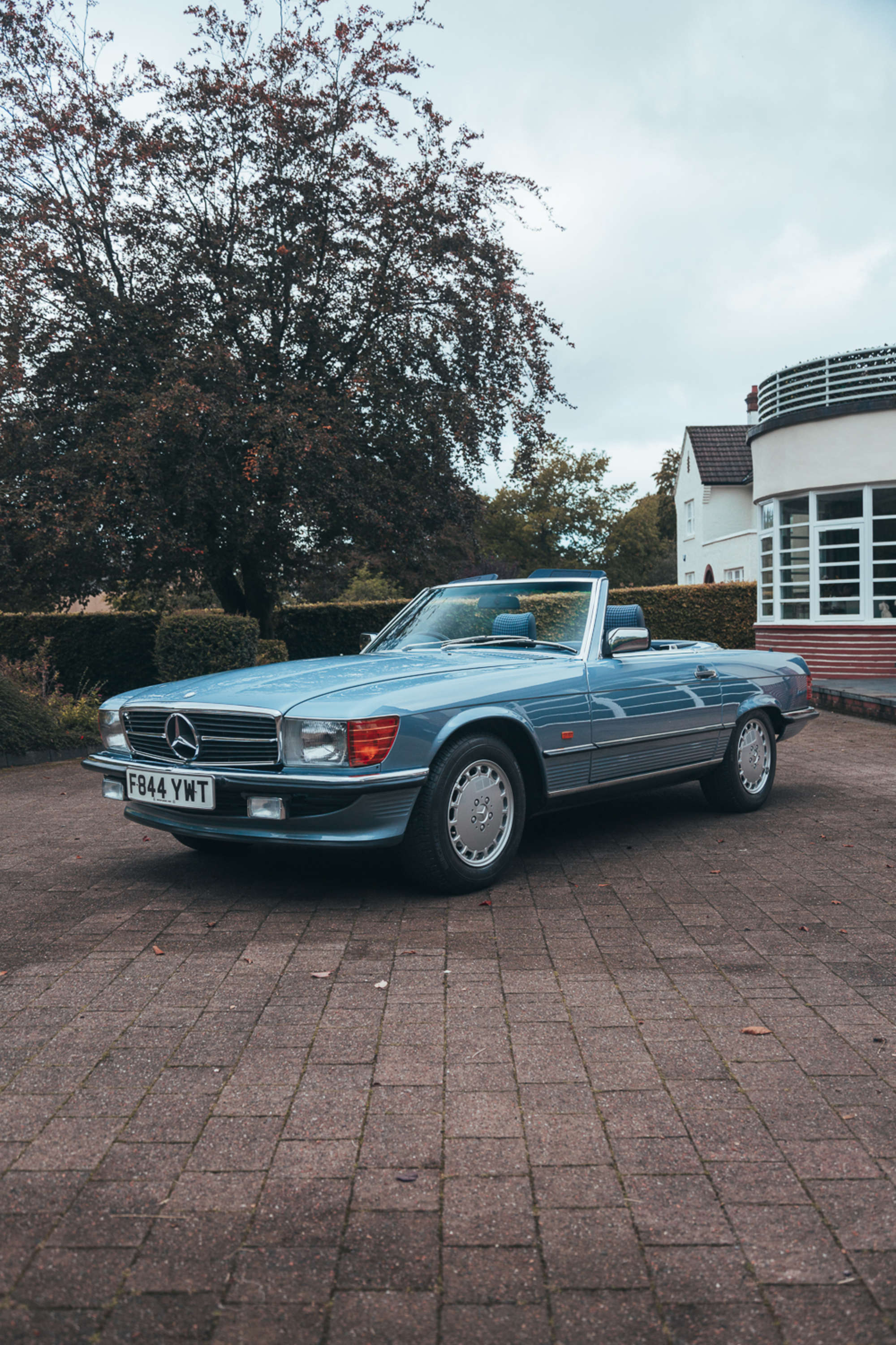 1988 Mercedes-Benz 300SL (R107)-Sold