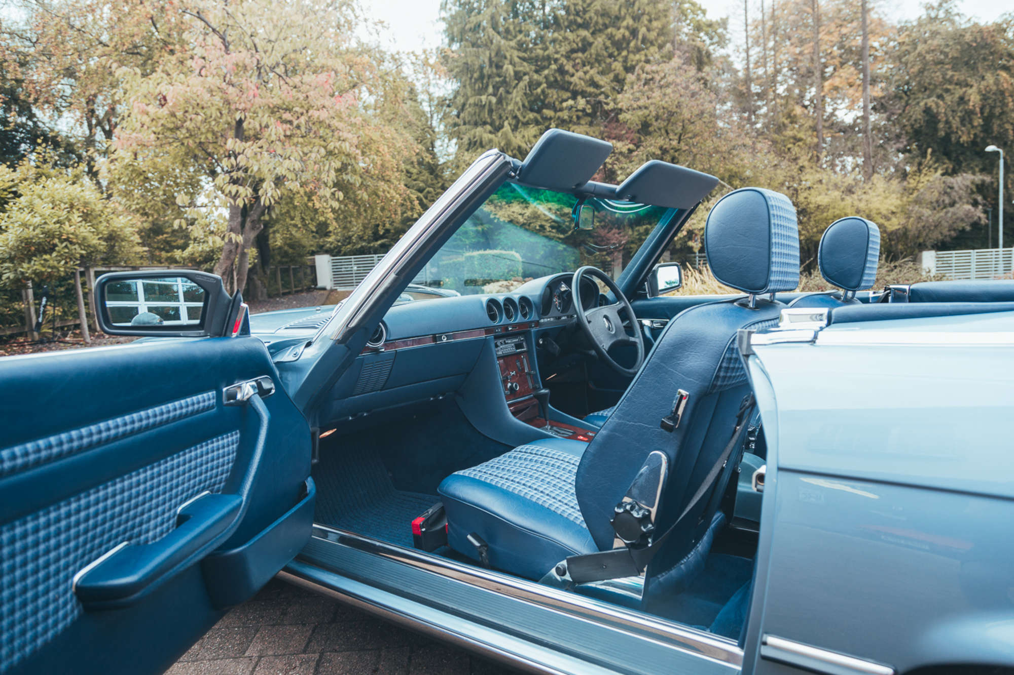 1988 Mercedes-Benz 300SL (R107)-Sold