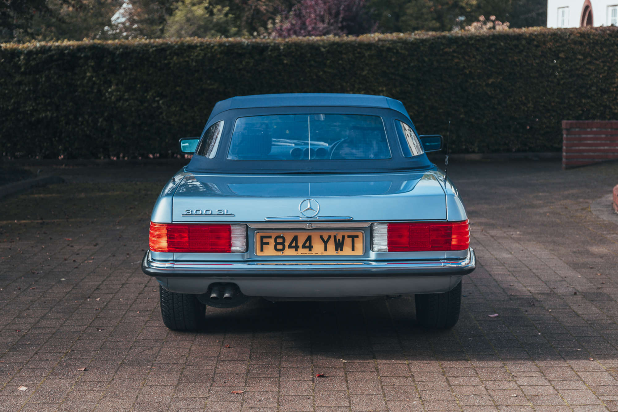 1988 Mercedes-Benz 300SL (R107)-Sold