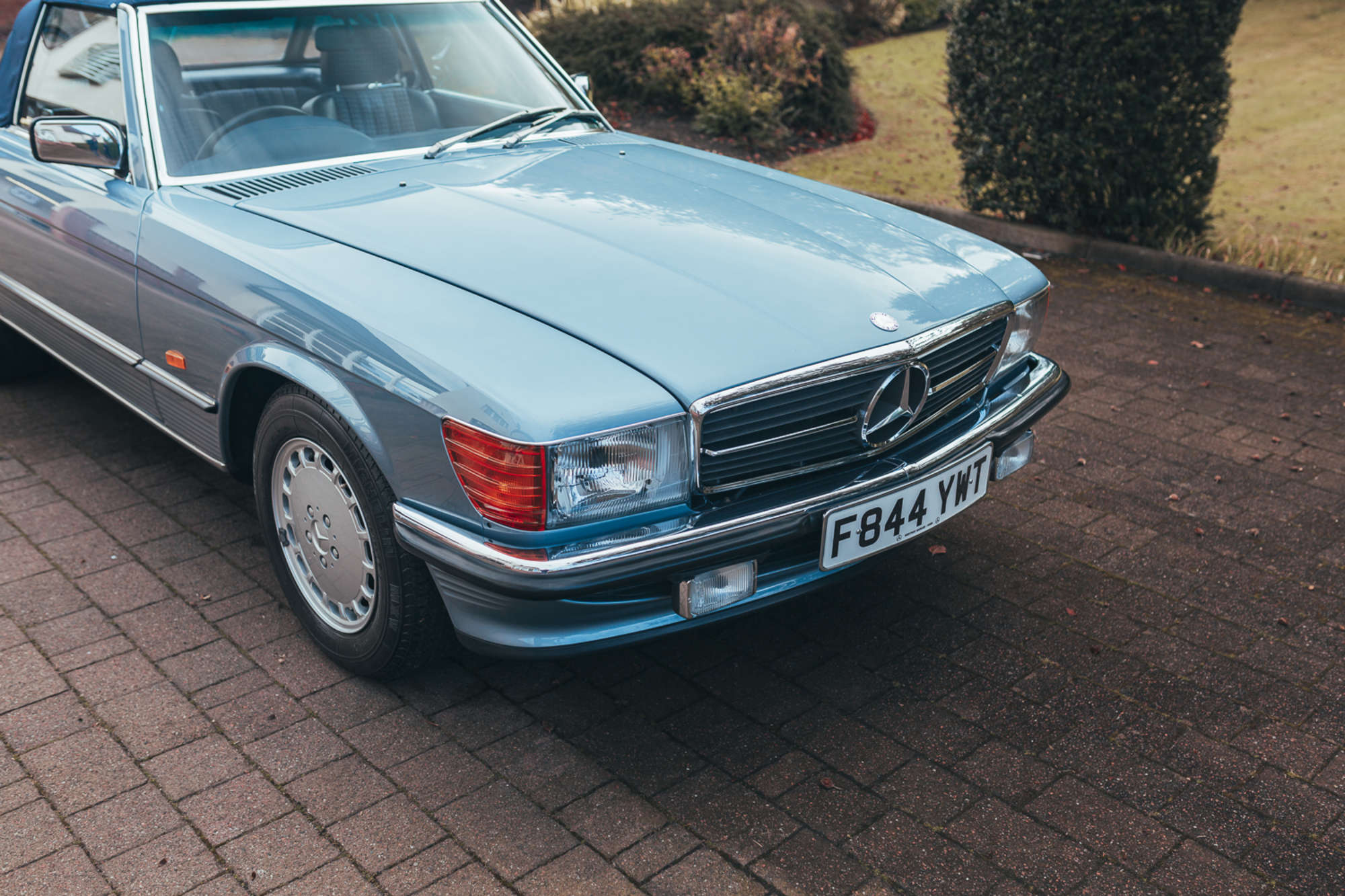 1988 Mercedes-Benz 300SL (R107)-Sold