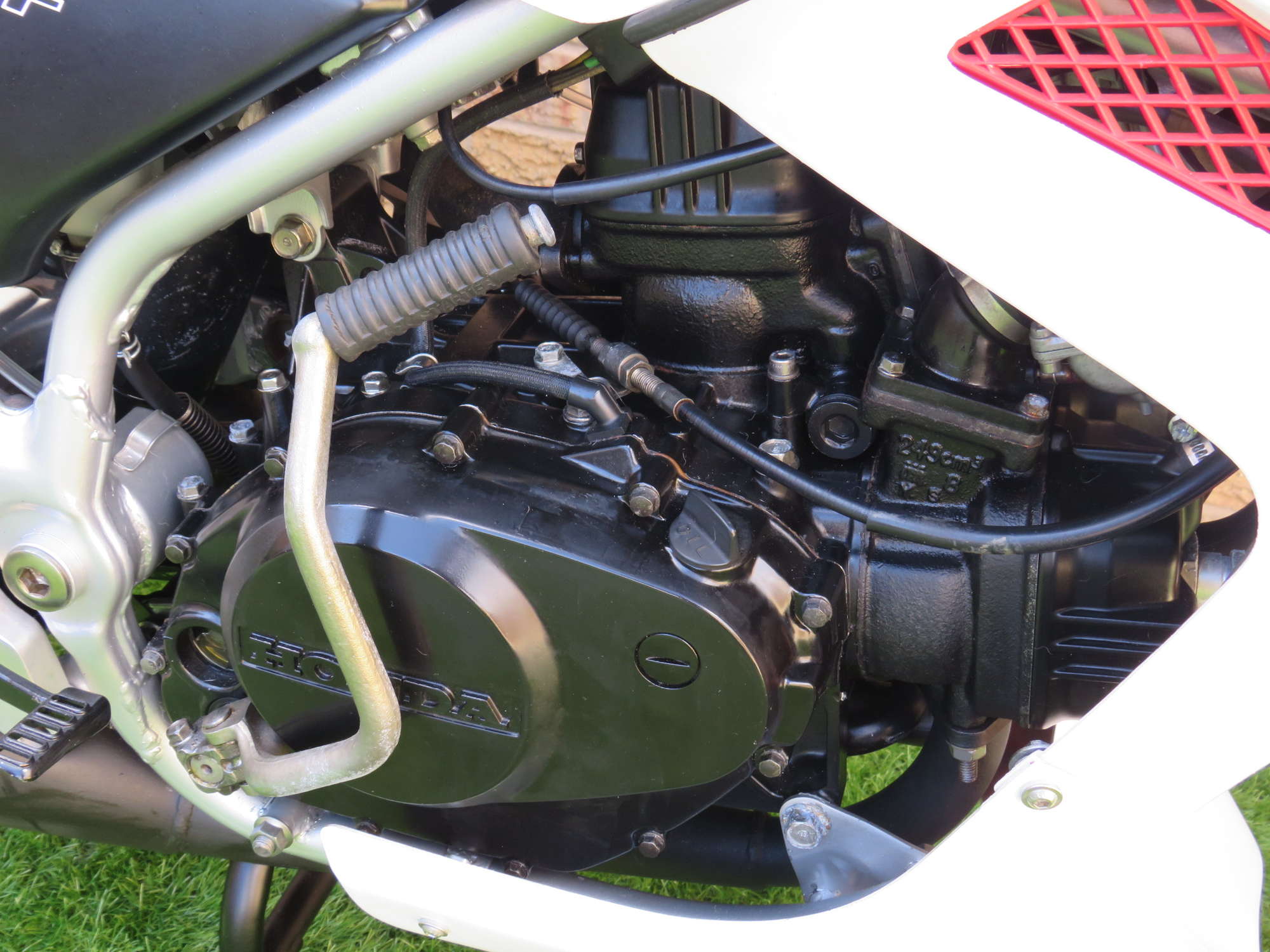 1982 Honda MVX250F 249cc-Sold