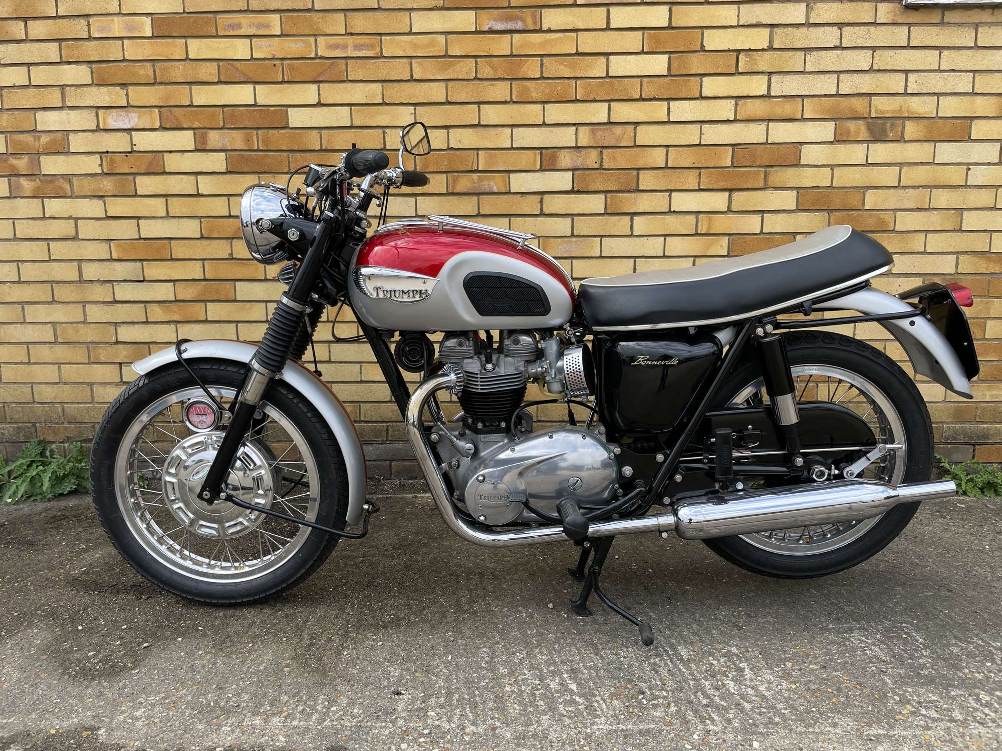 1968 Triumph T120 Bonneville 650cc-Sold