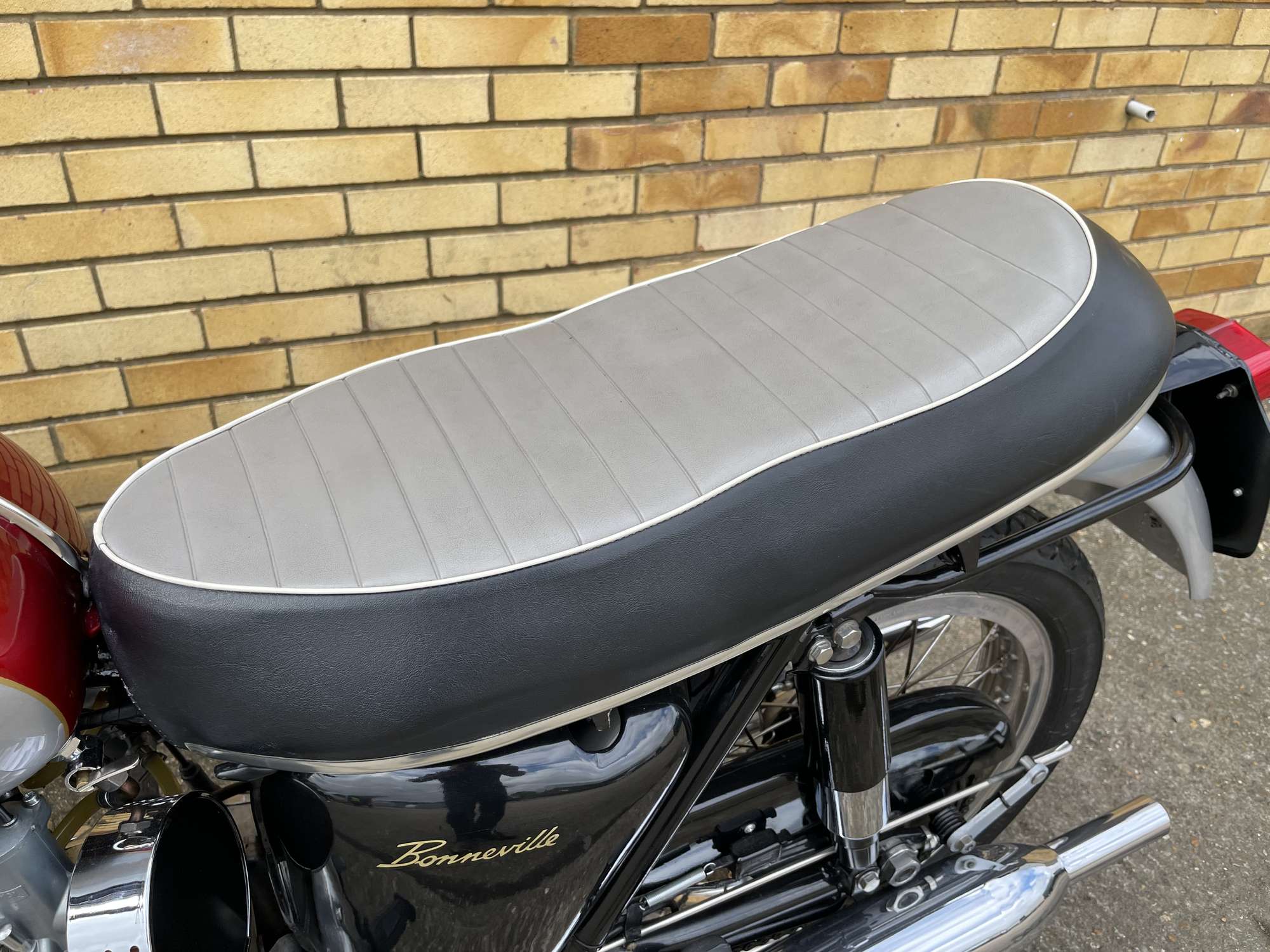 1968 Triumph T120 Bonneville 650cc-Sold