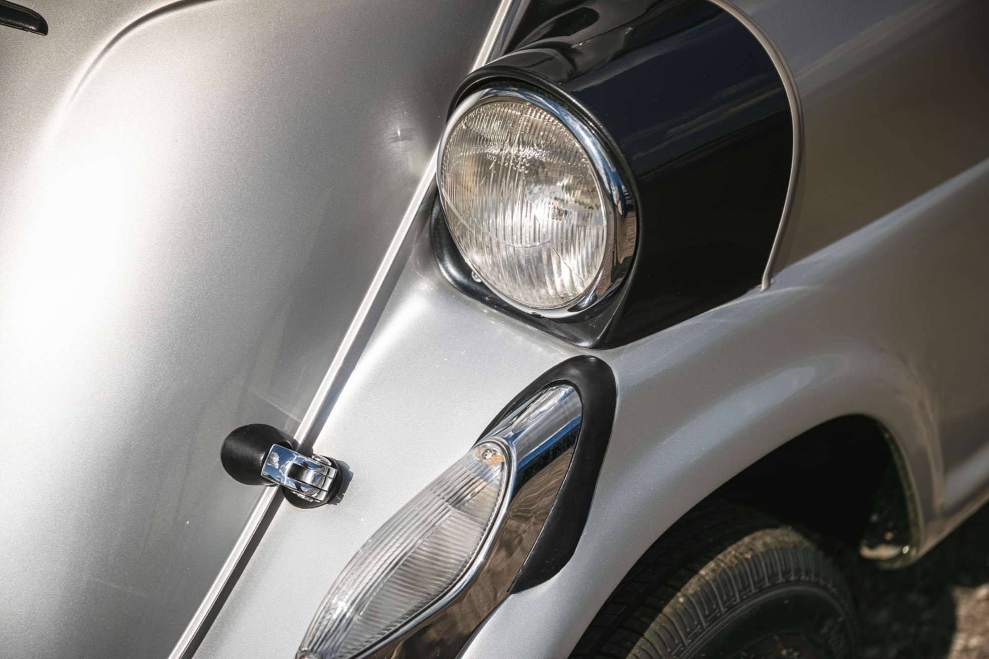 1957 BMW Isetta 600 (700) Ex-Sir Stirling Moss OBE-Sold