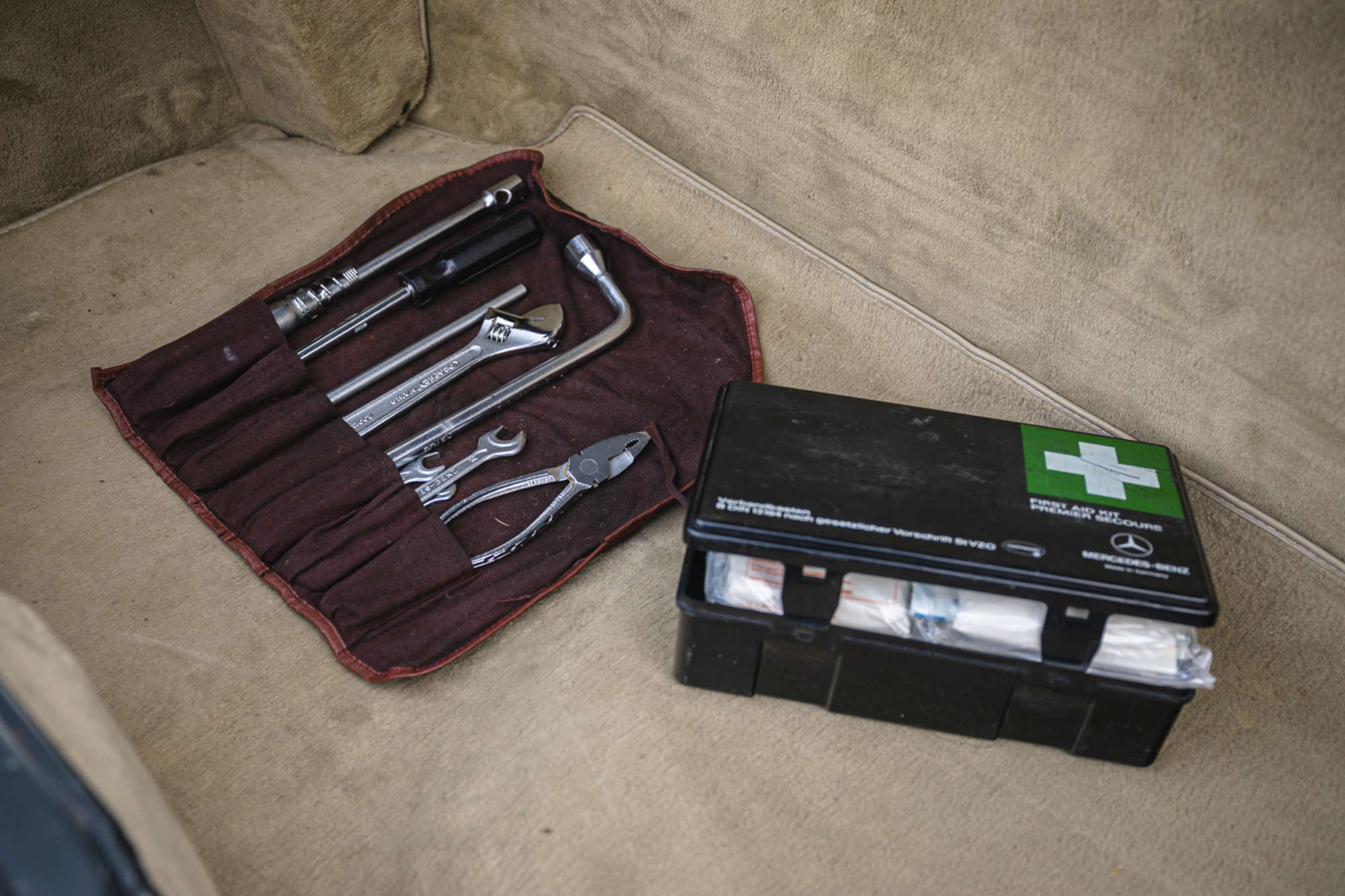 1985 Mercedes-Benz 500SL Auto (R107)-Sold