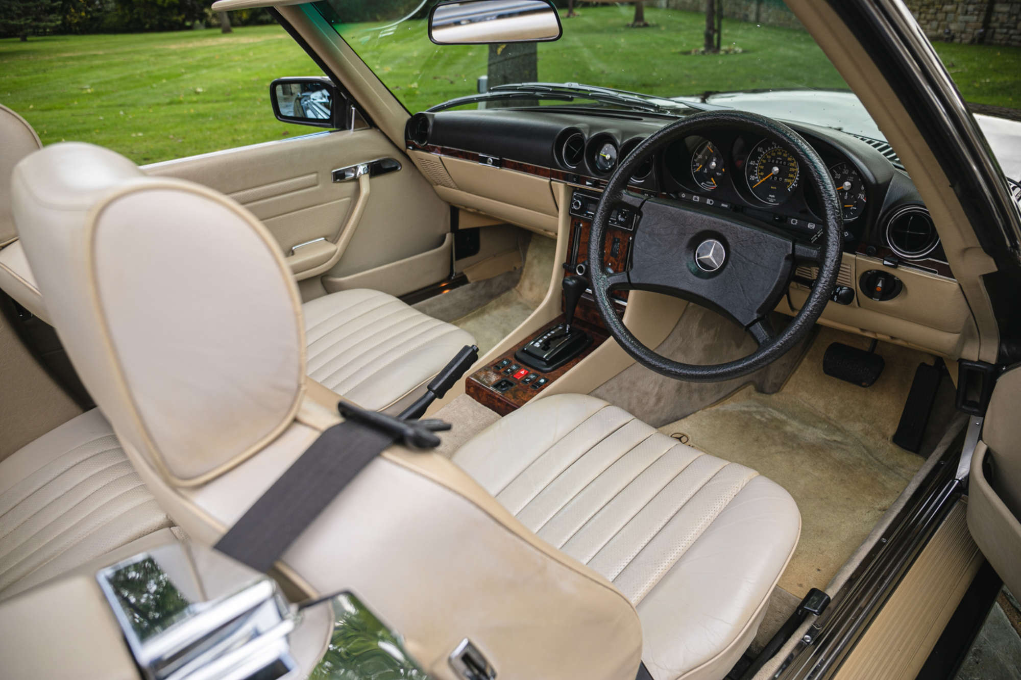 1985 Mercedes-Benz 500SL Auto (R107)-Sold