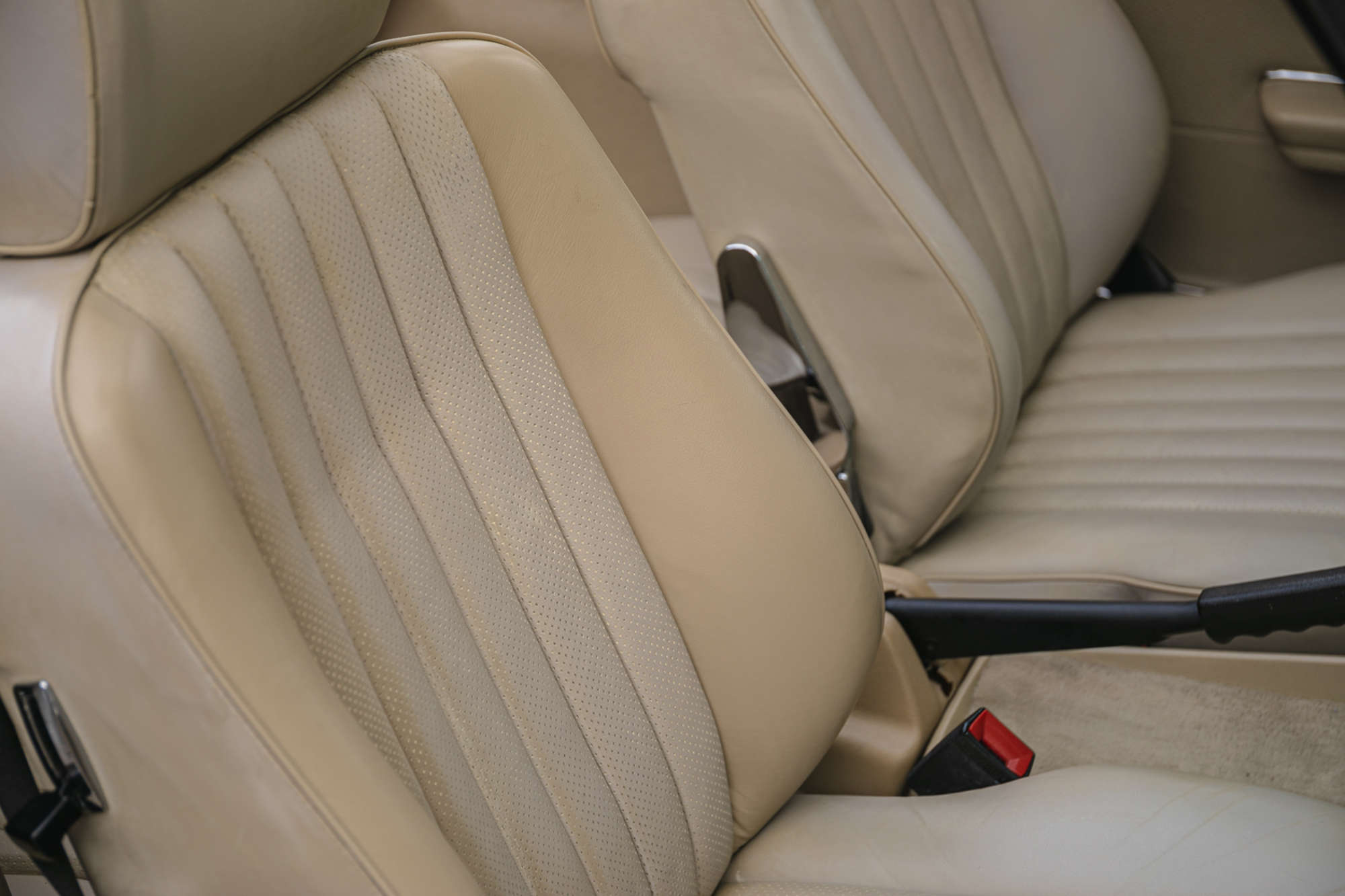 1985 Mercedes-Benz 500SL Auto (R107)-Sold