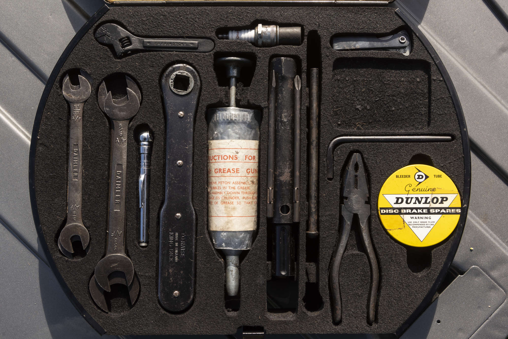 1965 Daimler 2½-Litre V8 Saloon -Sold