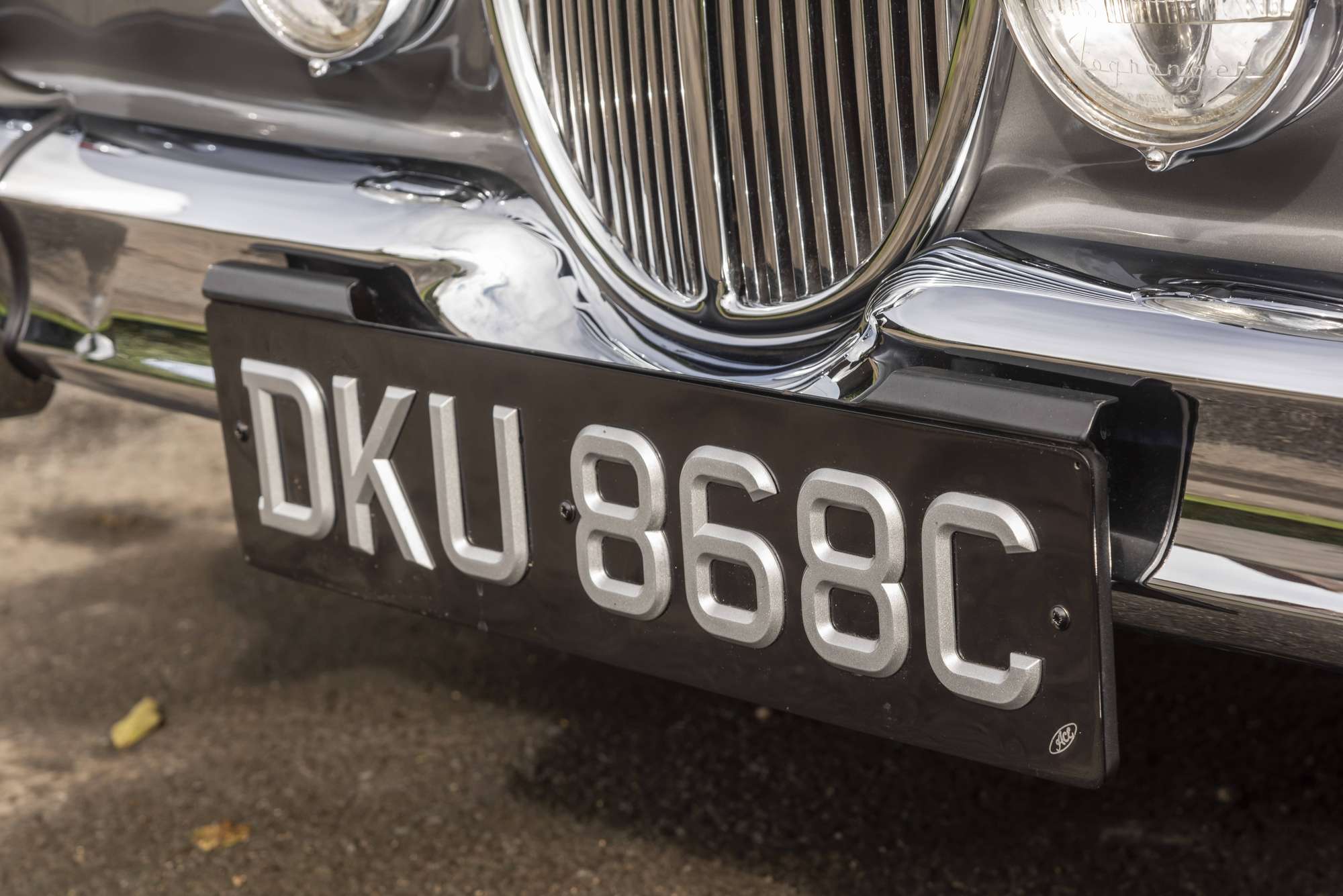 1965 Daimler 2½-Litre V8 Saloon -Sold