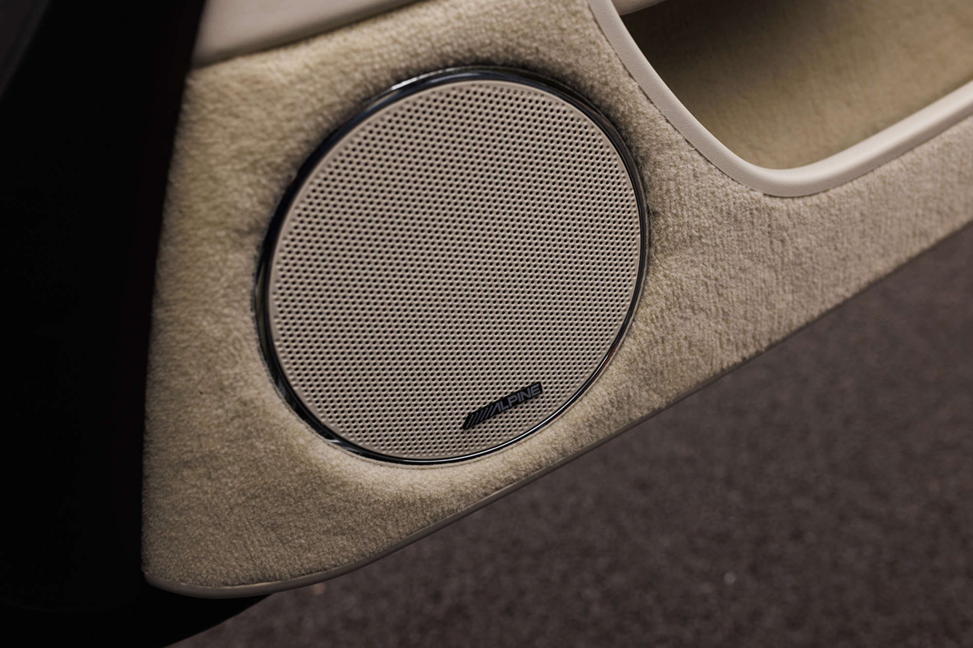 2006 Jaguar XKR Coupé - Supercharged -Sold