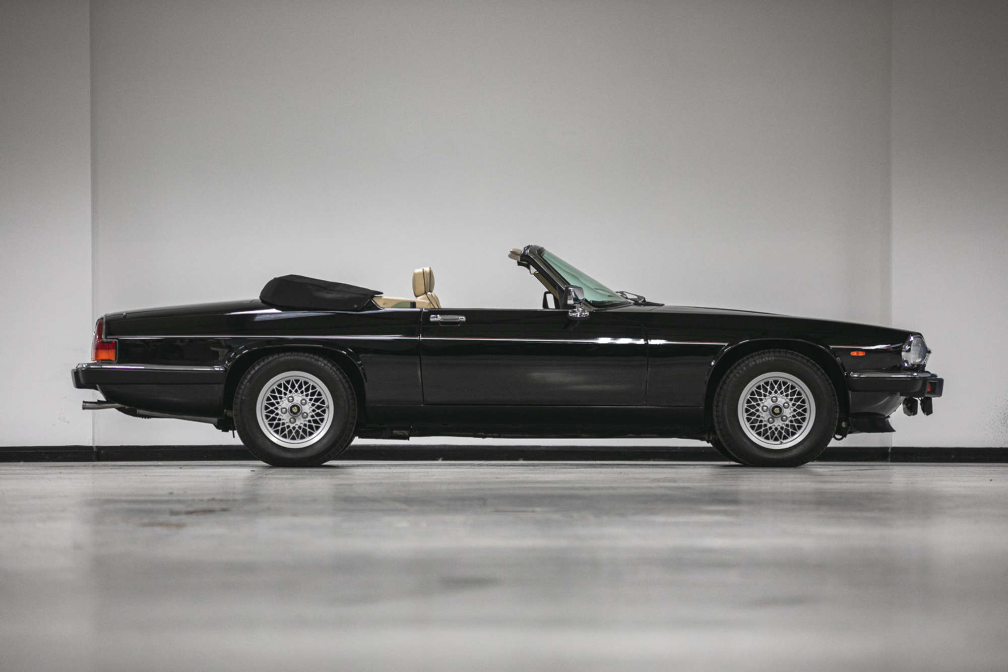 1989 Jaguar XJ-S 5.3 V12 Convertible - Unregistered - 100 mi-Sold