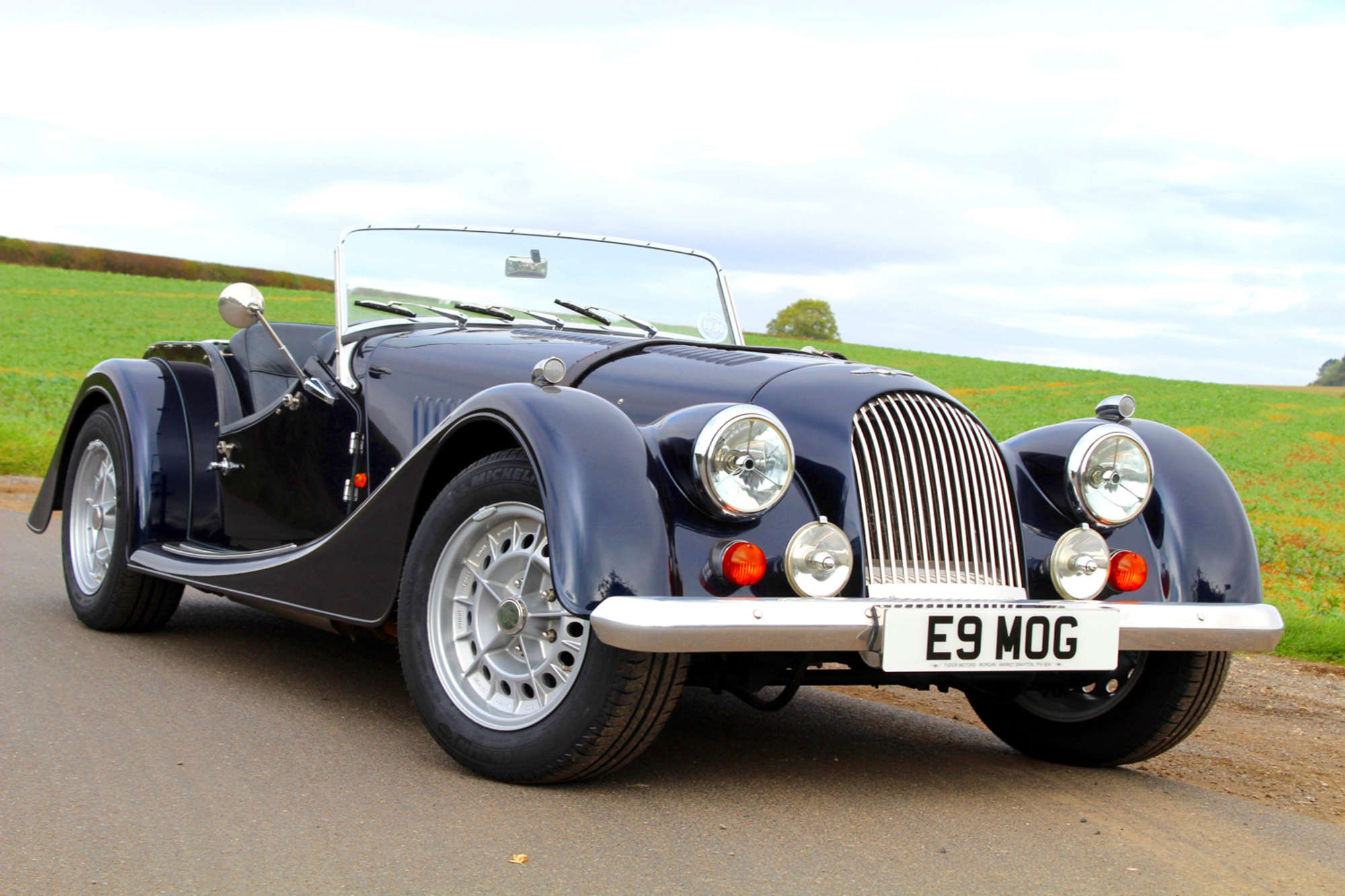 1990 Morgan Plus 8-Sold