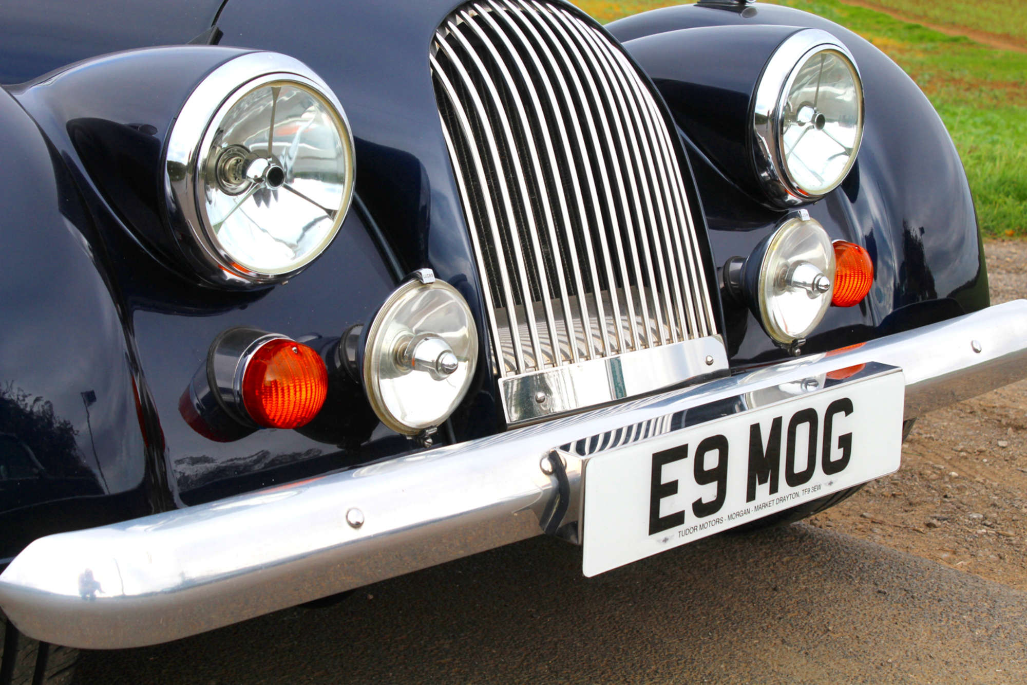 1990 Morgan Plus 8-Sold